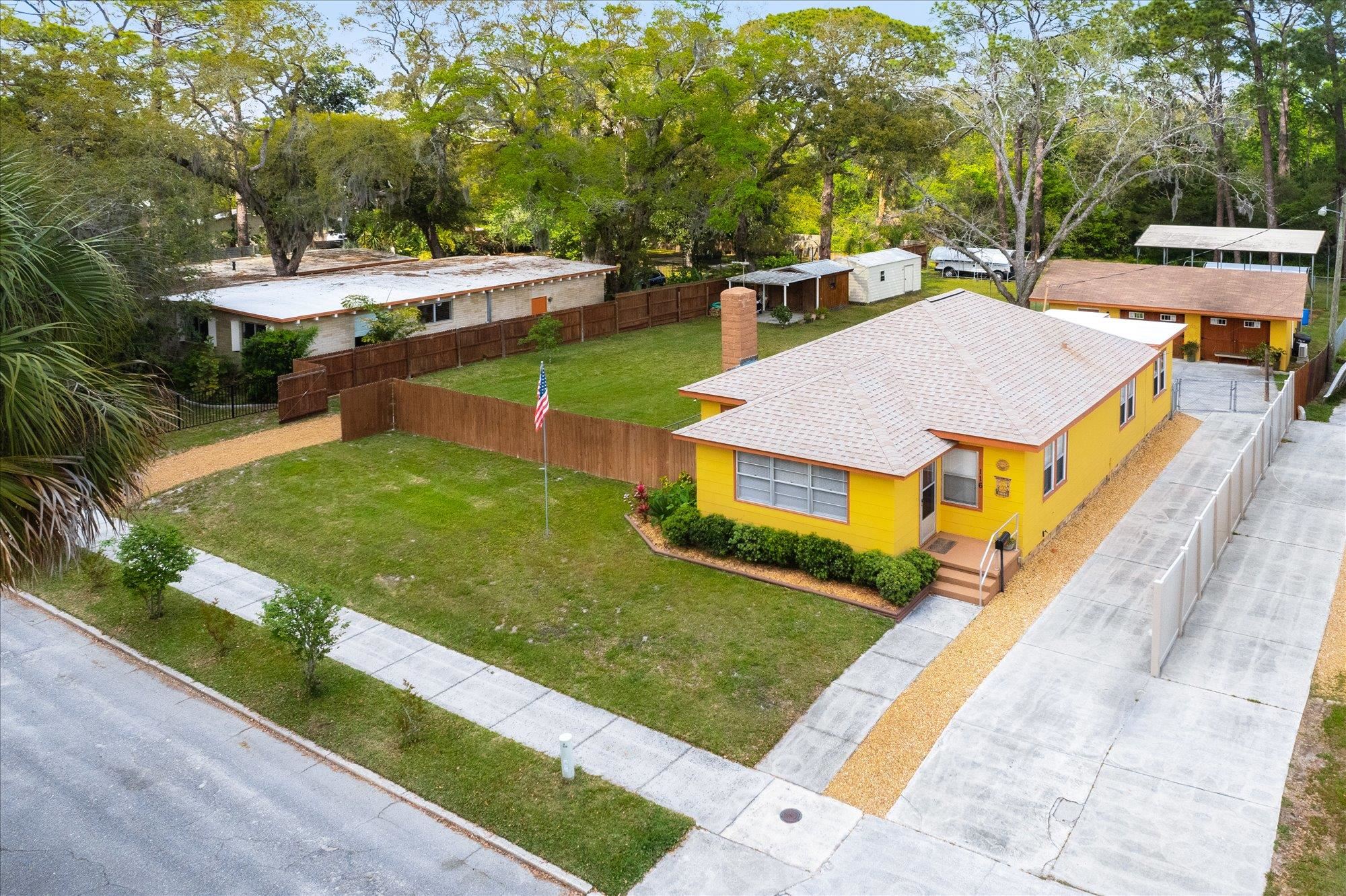 Image 39 of 43 For 116 Colon Avenue