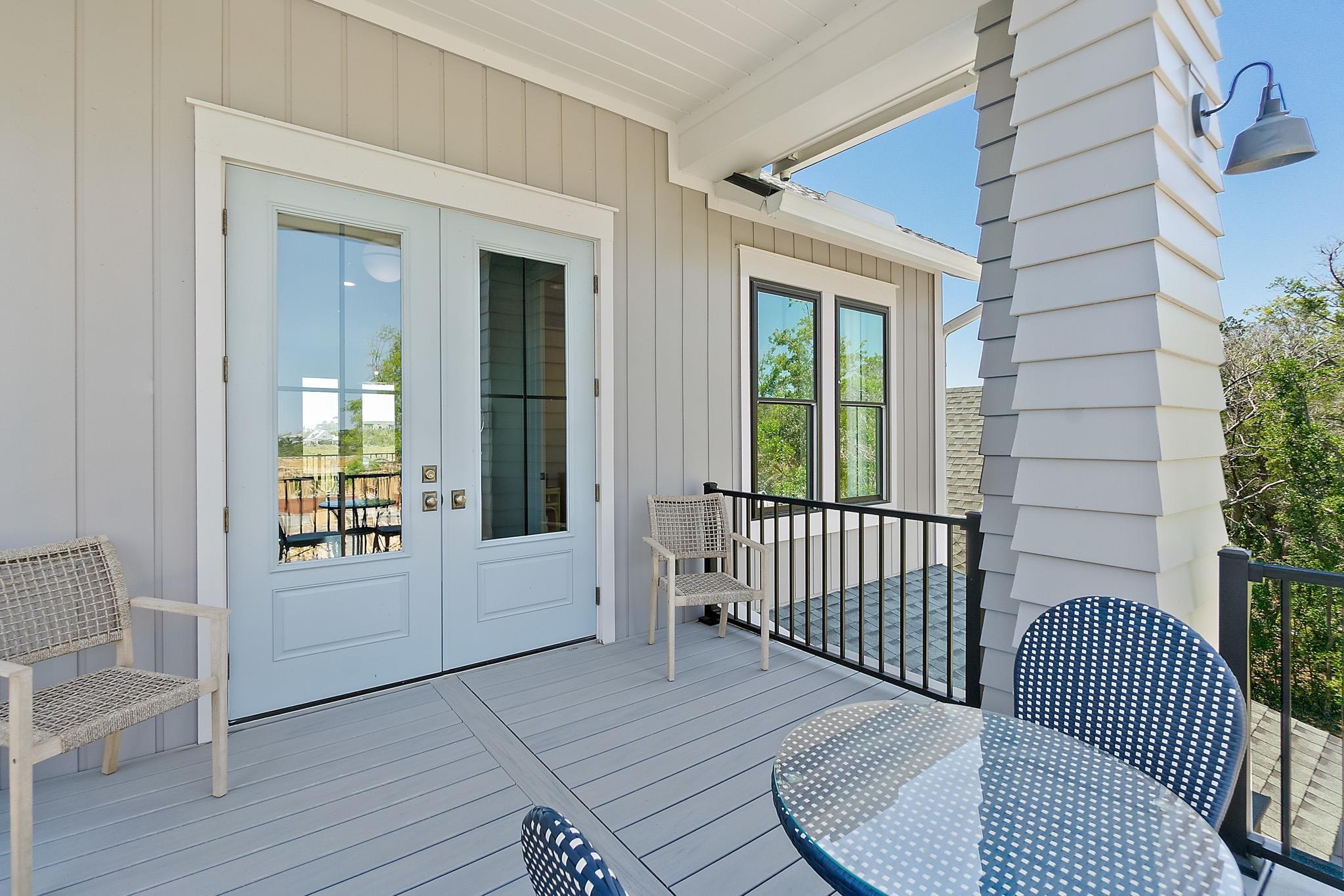 Image 45 of 100 For 214 Pelican Reef Dr