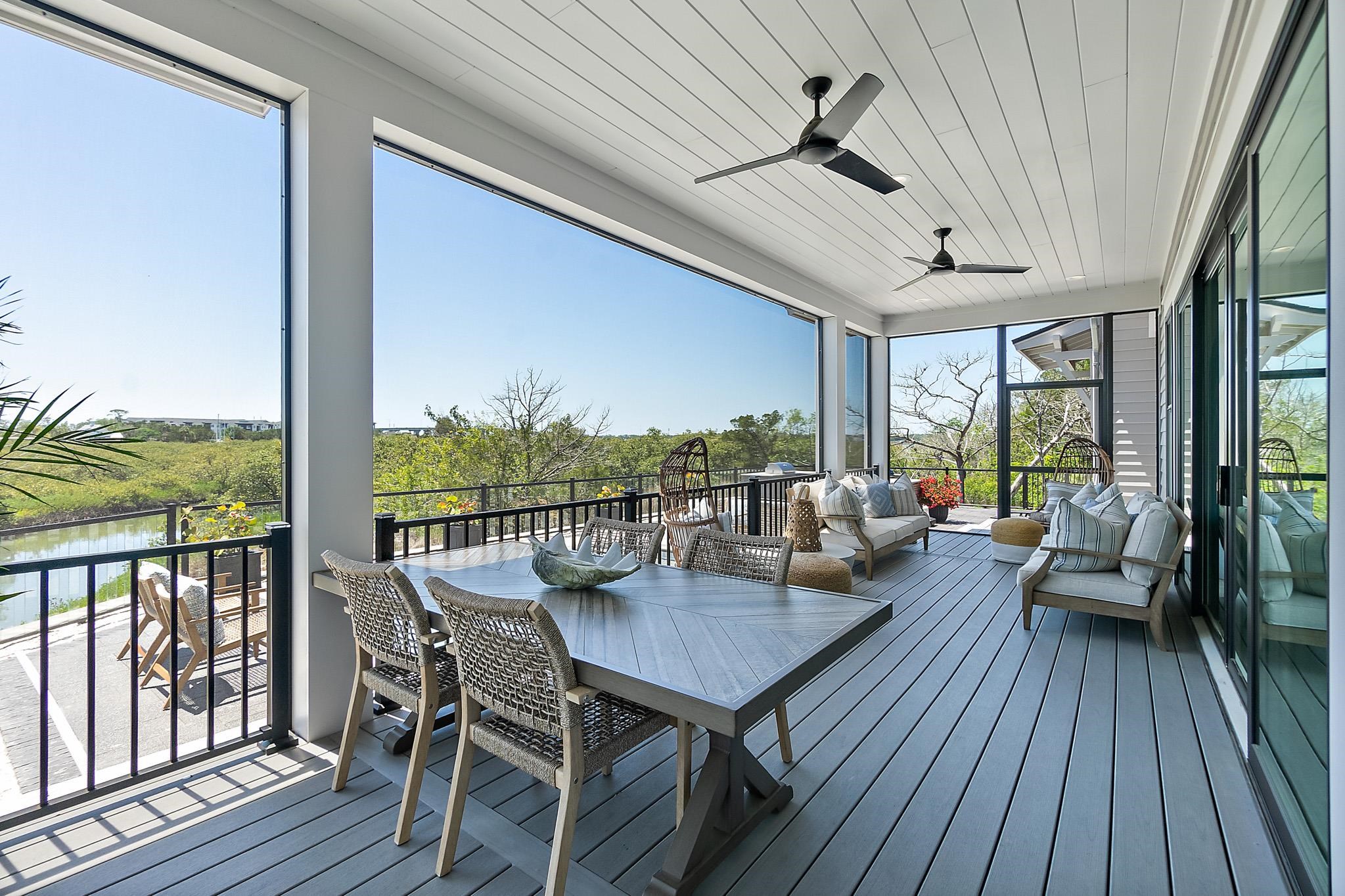 Image 57 of 100 For 214 Pelican Reef Dr