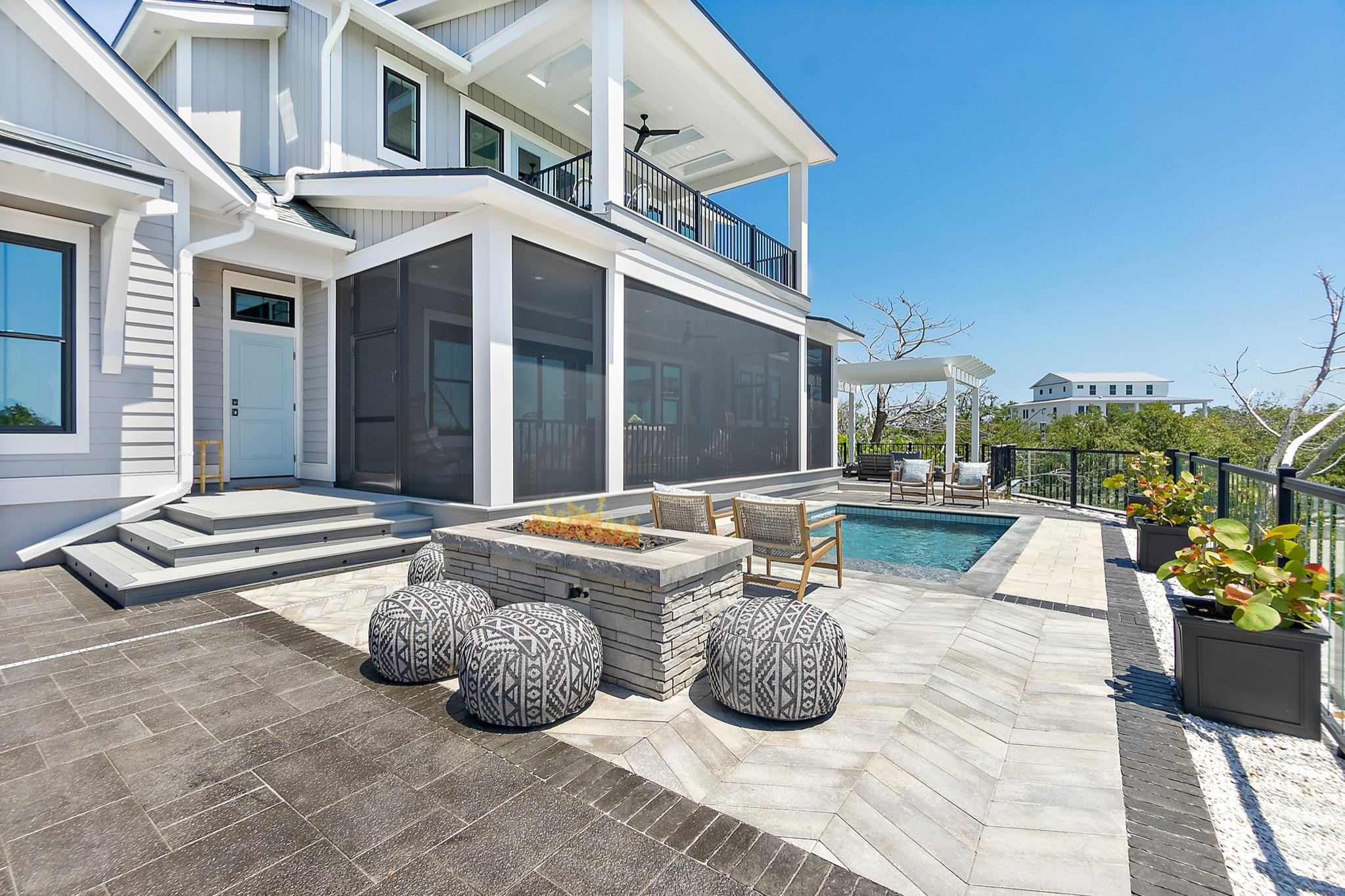 Image 63 of 100 For 214 Pelican Reef Dr