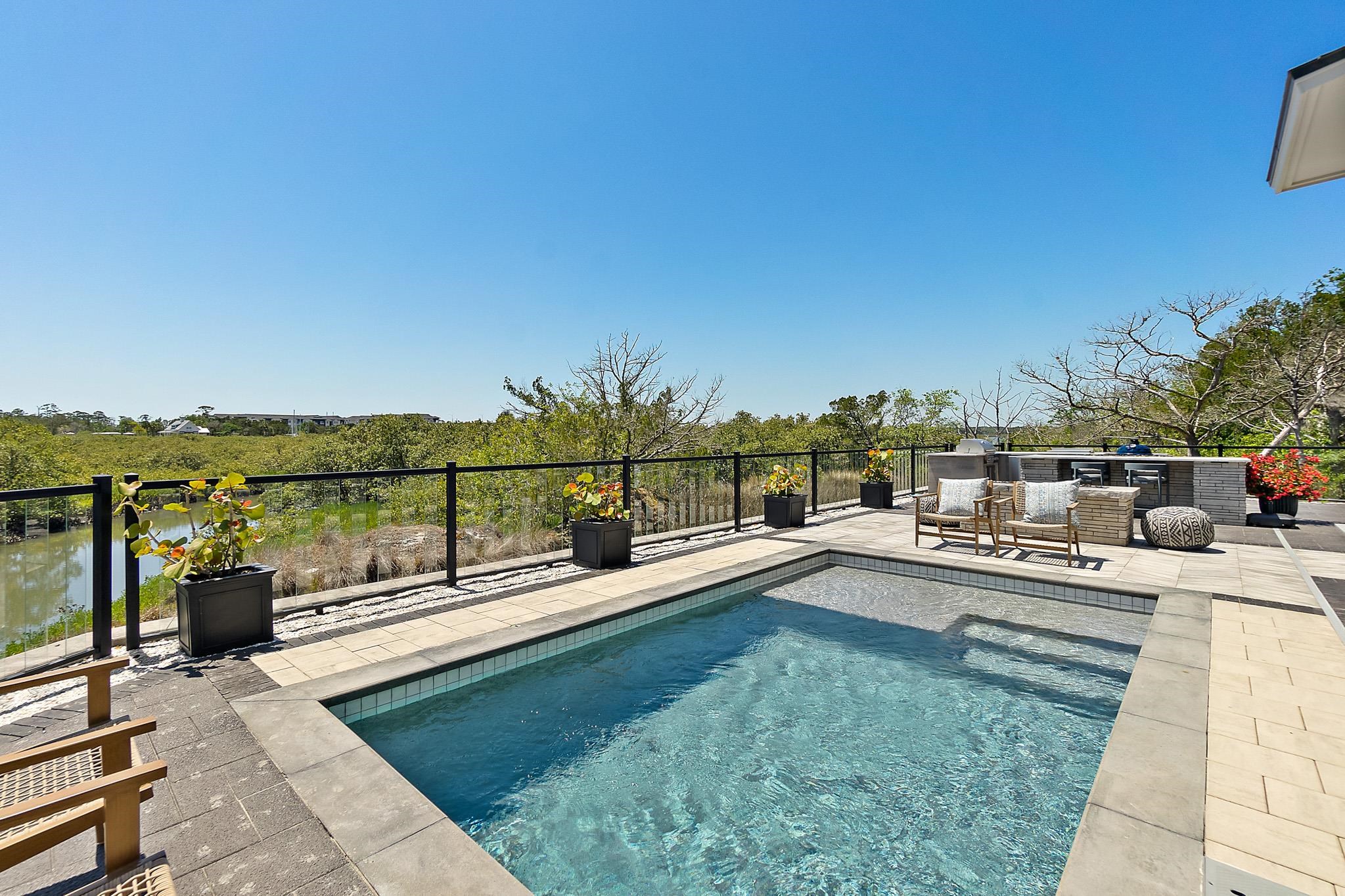 Image 7 of 100 For 214 Pelican Reef Dr