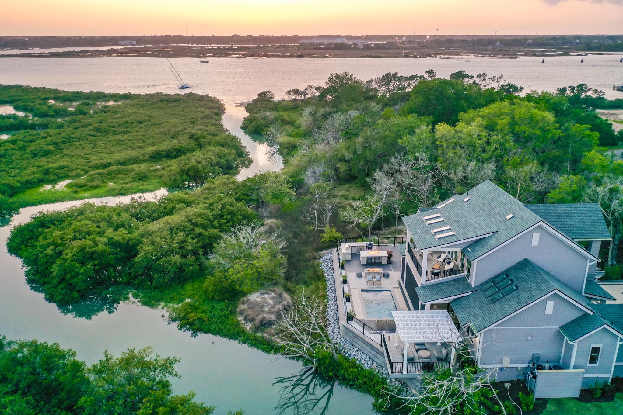 Image 77 of 100 For 214 Pelican Reef Dr