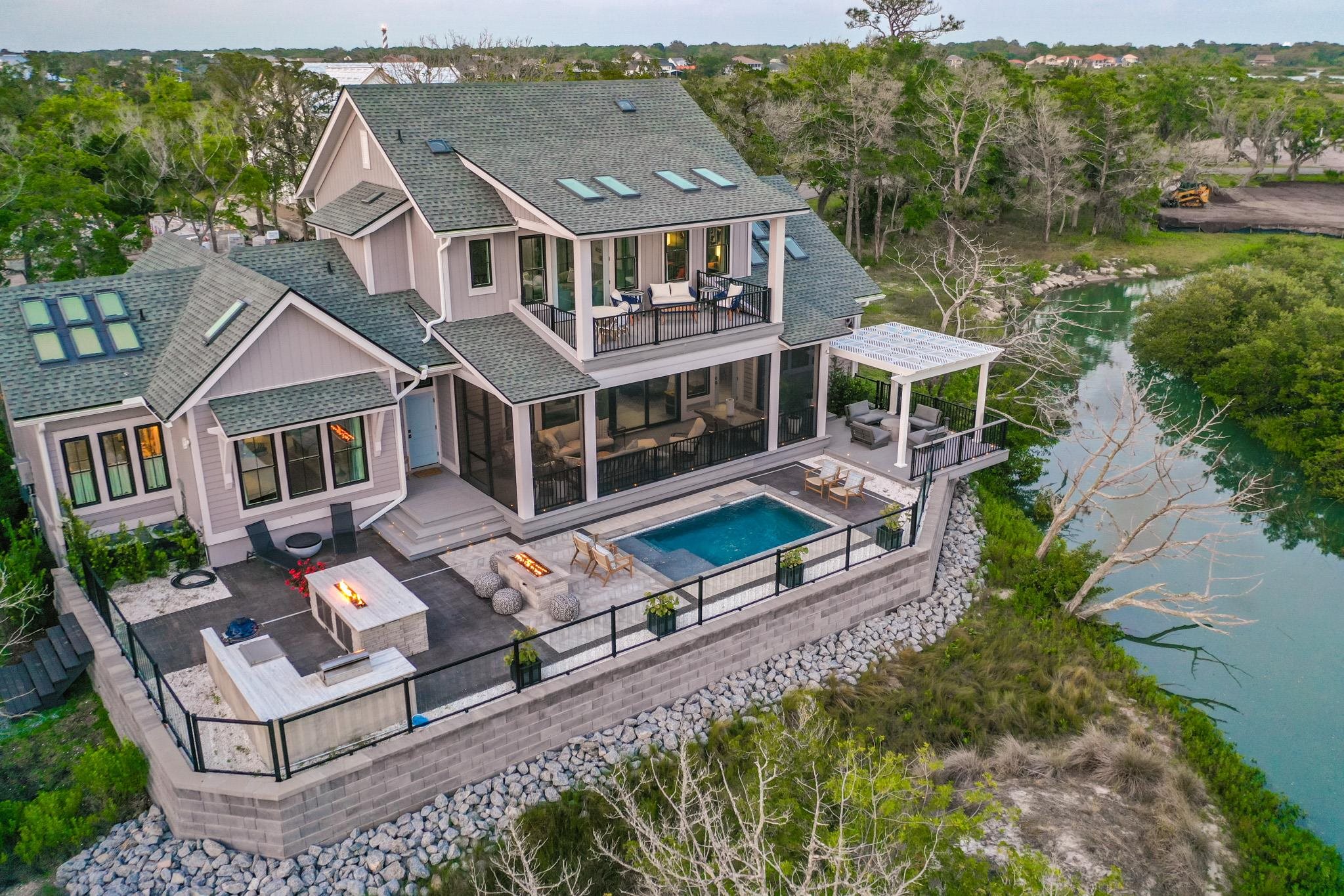 Image 79 of 100 For 214 Pelican Reef Dr