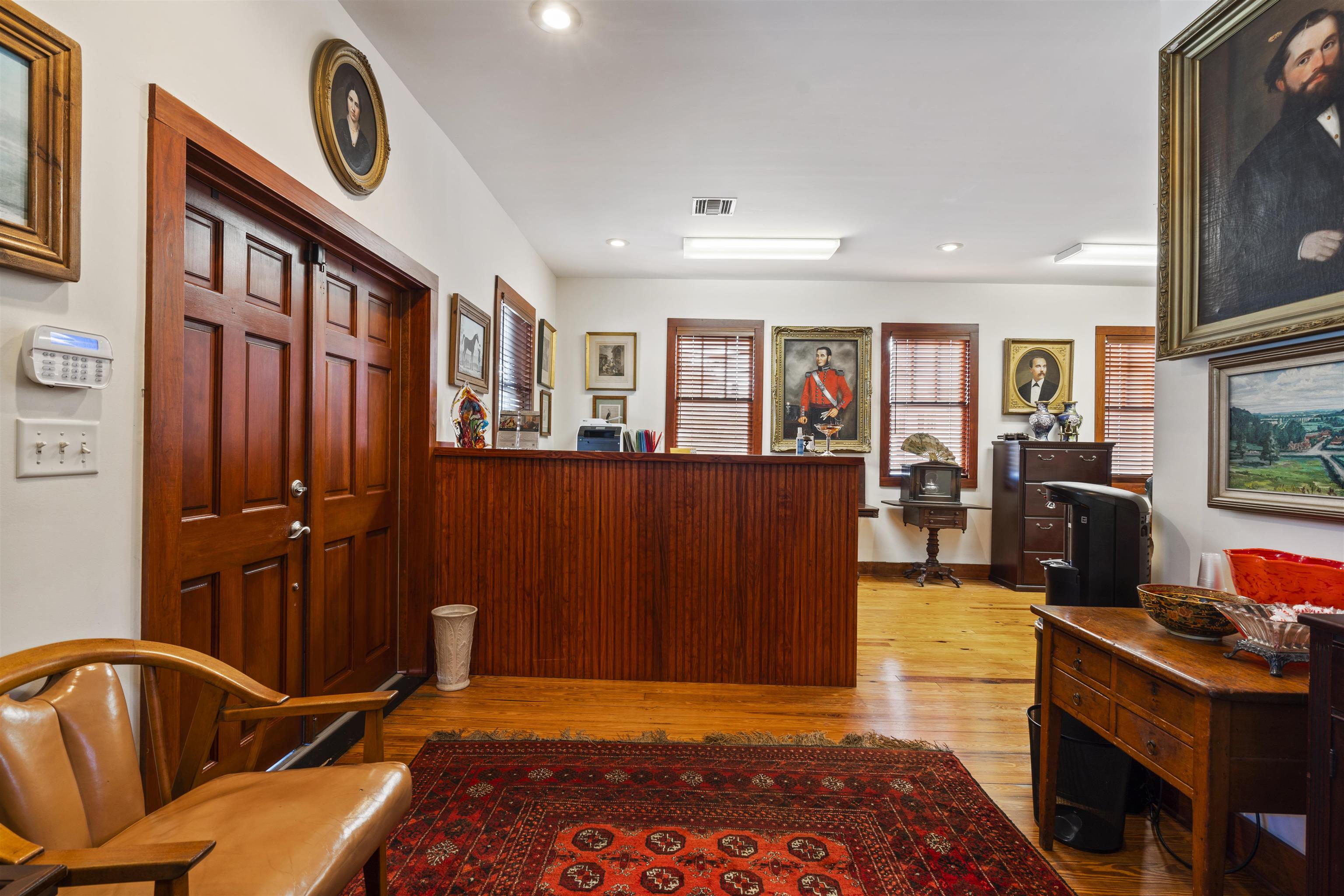 Image 7 of 56 For 19 Riberia Street