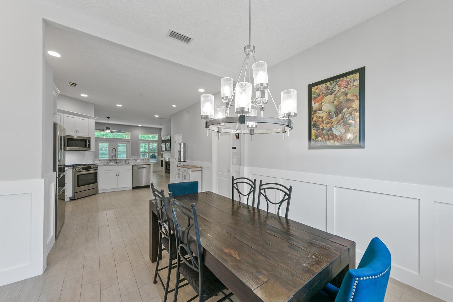 Image 6 of 56 For 1468 Barrington Cir