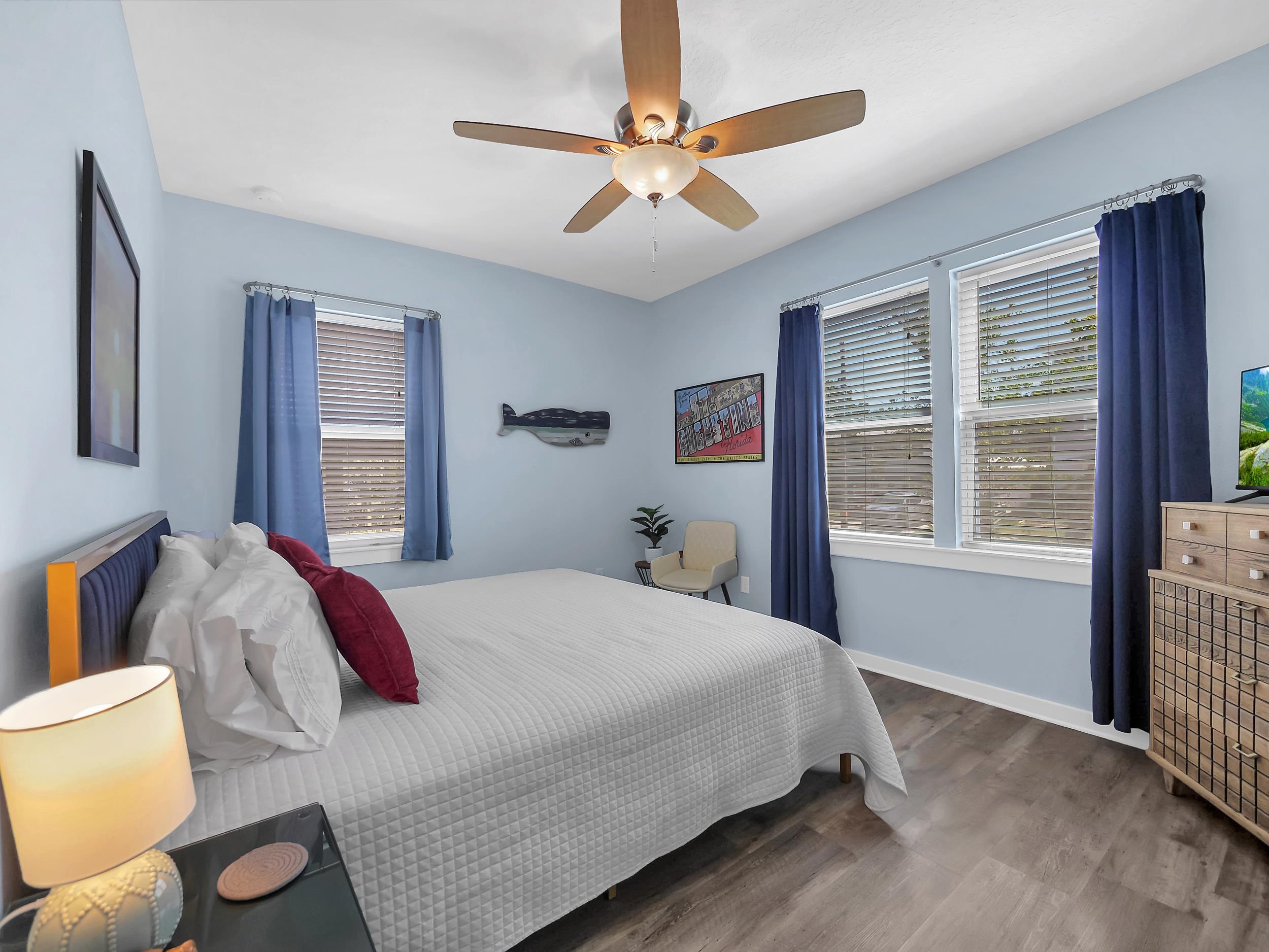 Image 18 of 34 For 519 Arricola Ave