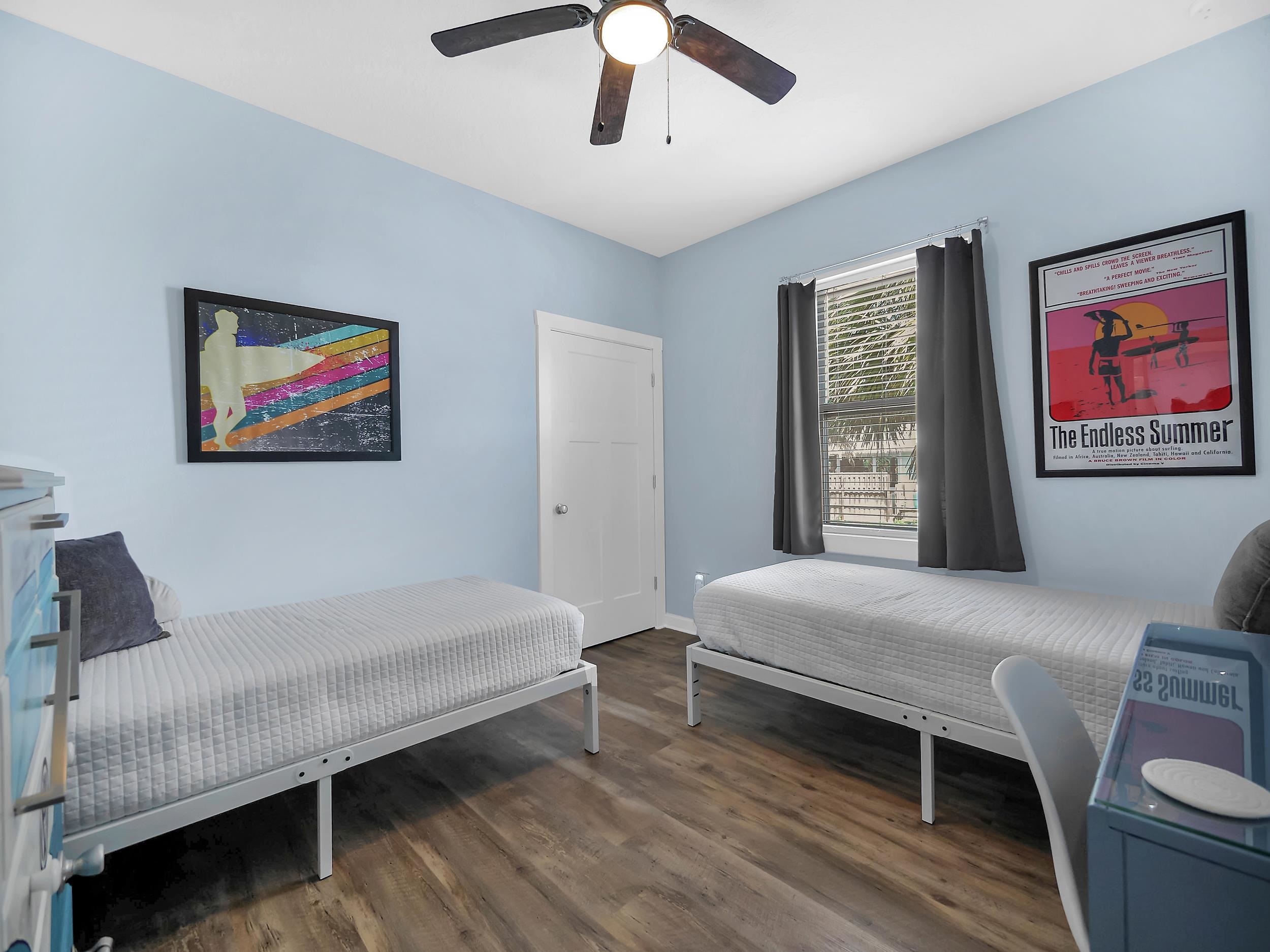Image 21 of 34 For 519 Arricola Ave
