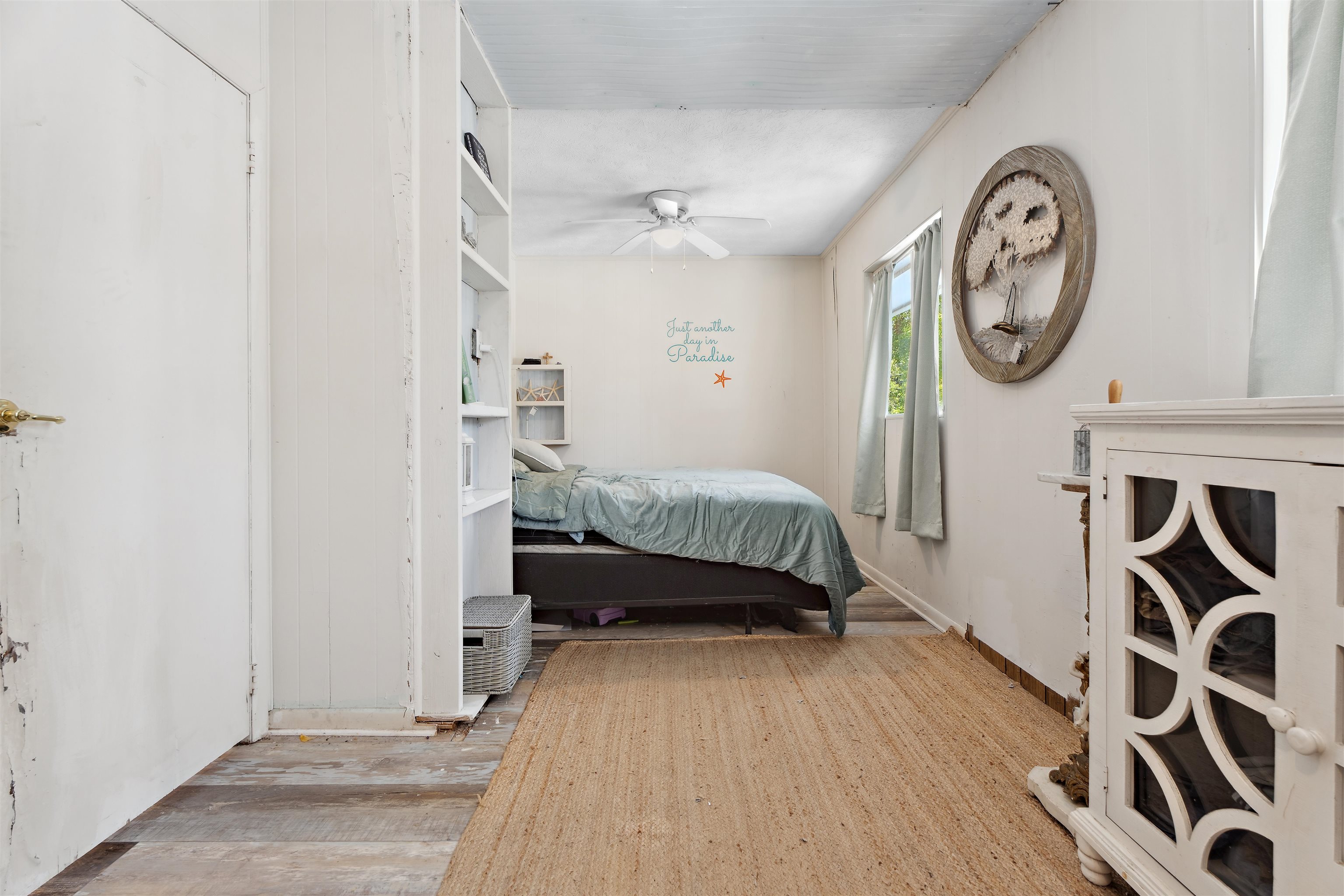 Image 8 of 23 For 507 Gerona Road