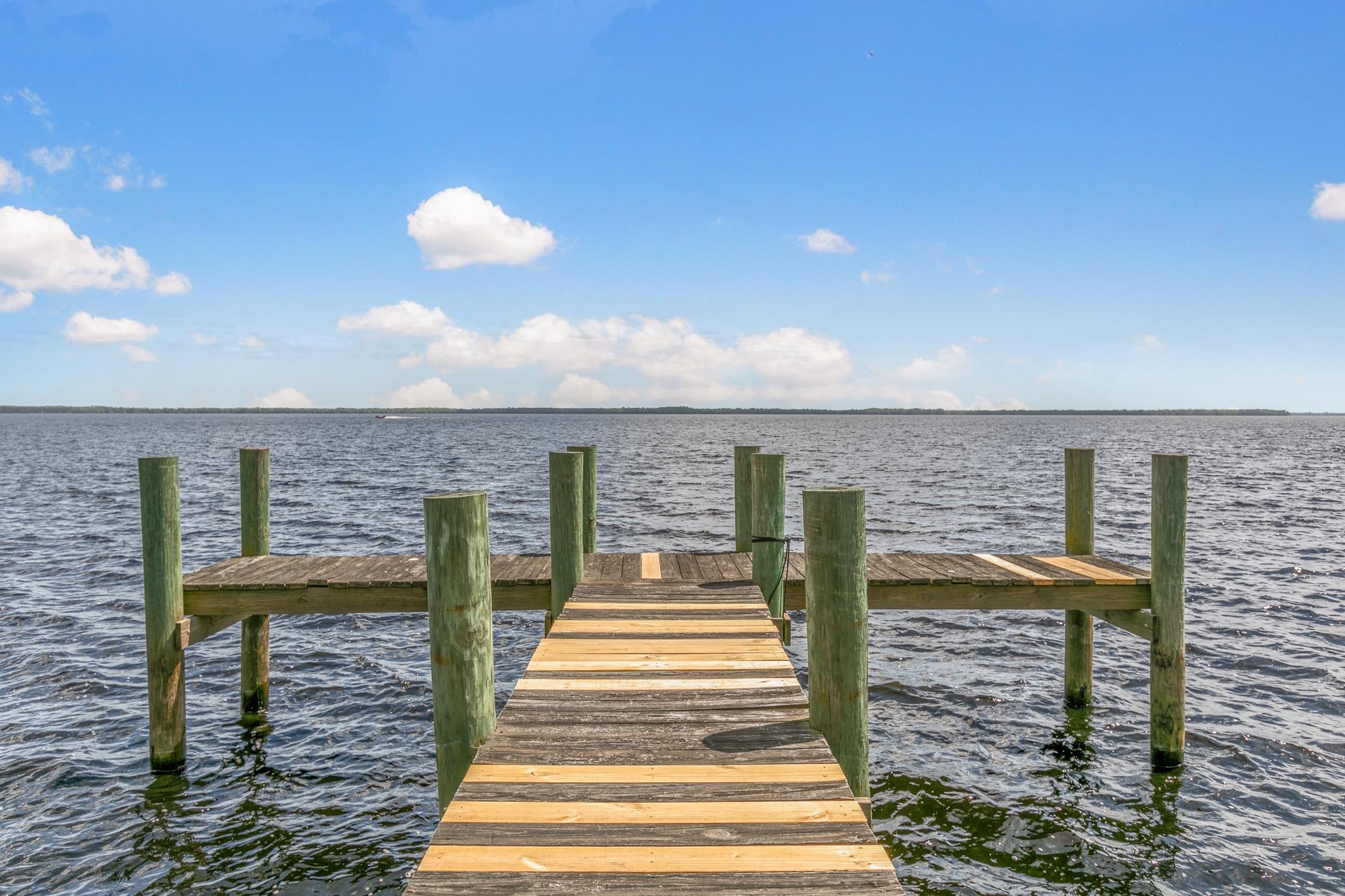 Details for 311 Prospect St S, Crescent City, FL 32112
