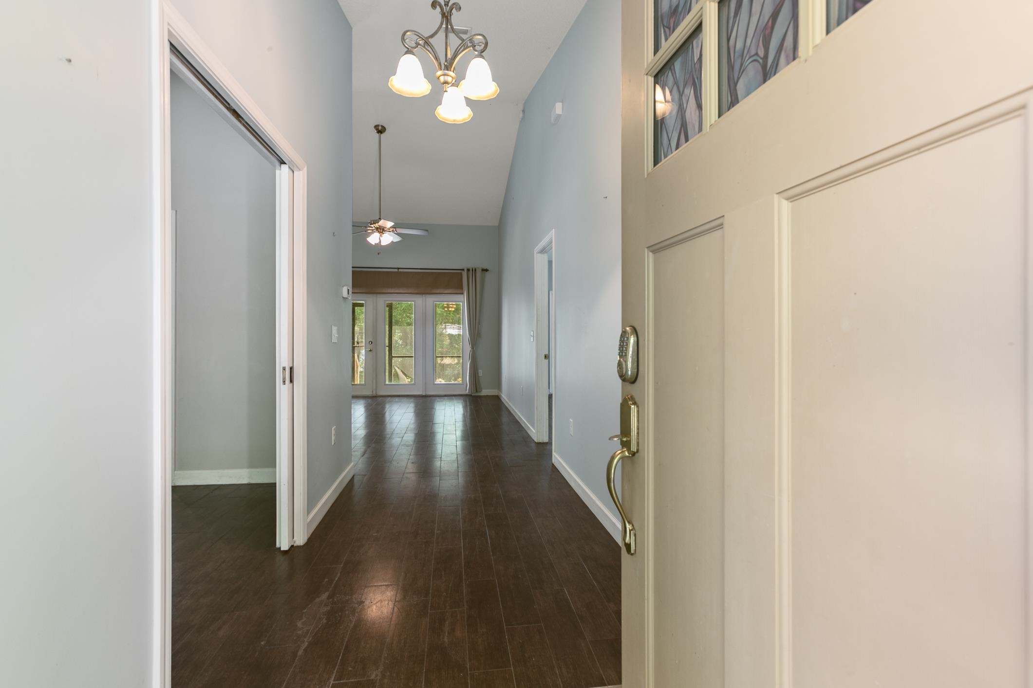 Image 11 of 83 For 311 Prospect St S