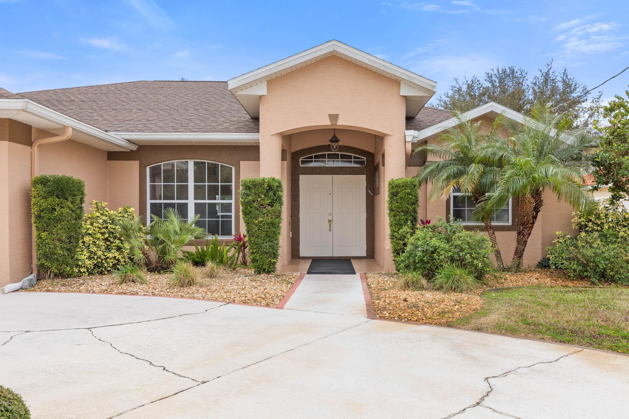 Details for 11 Firethorn Ln, Palm Coast, FL 32137