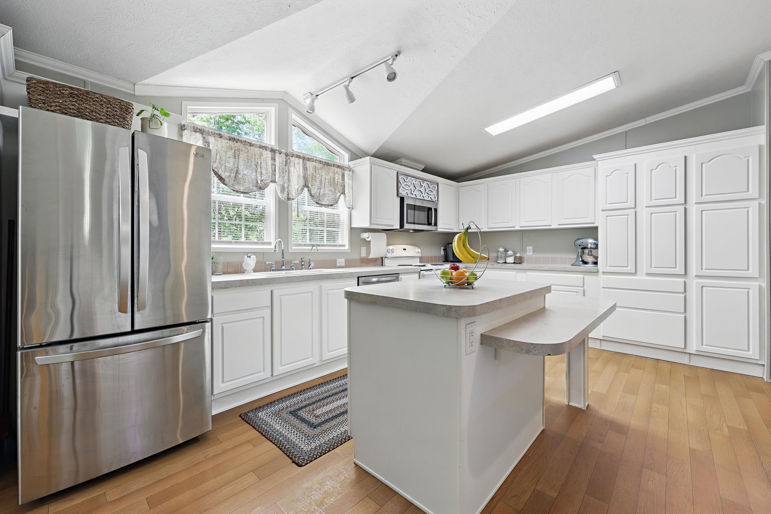 Image 20 of 52 For 9700 Deep Creek Blvd W