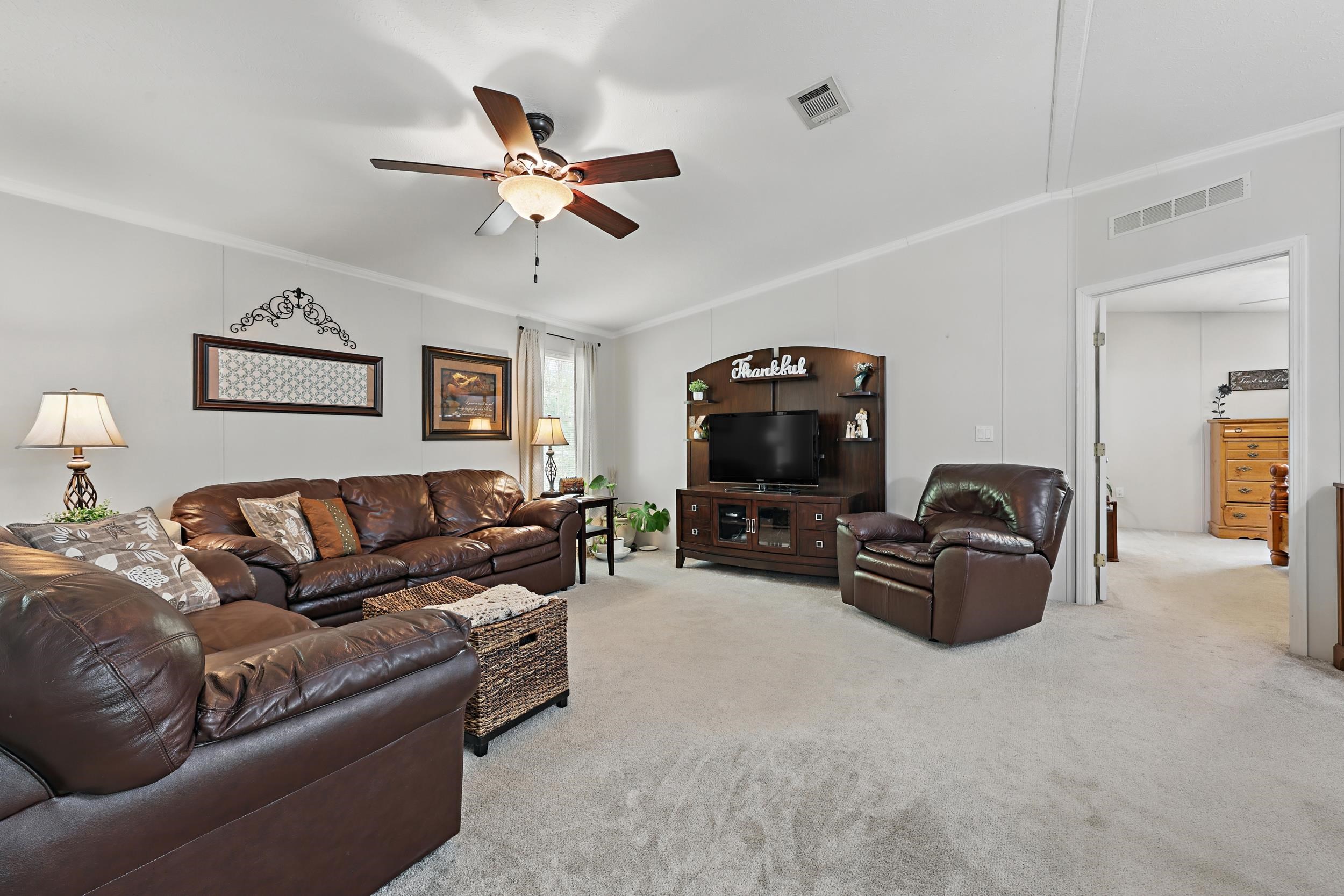 Image 9 of 52 For 9700 Deep Creek Blvd W
