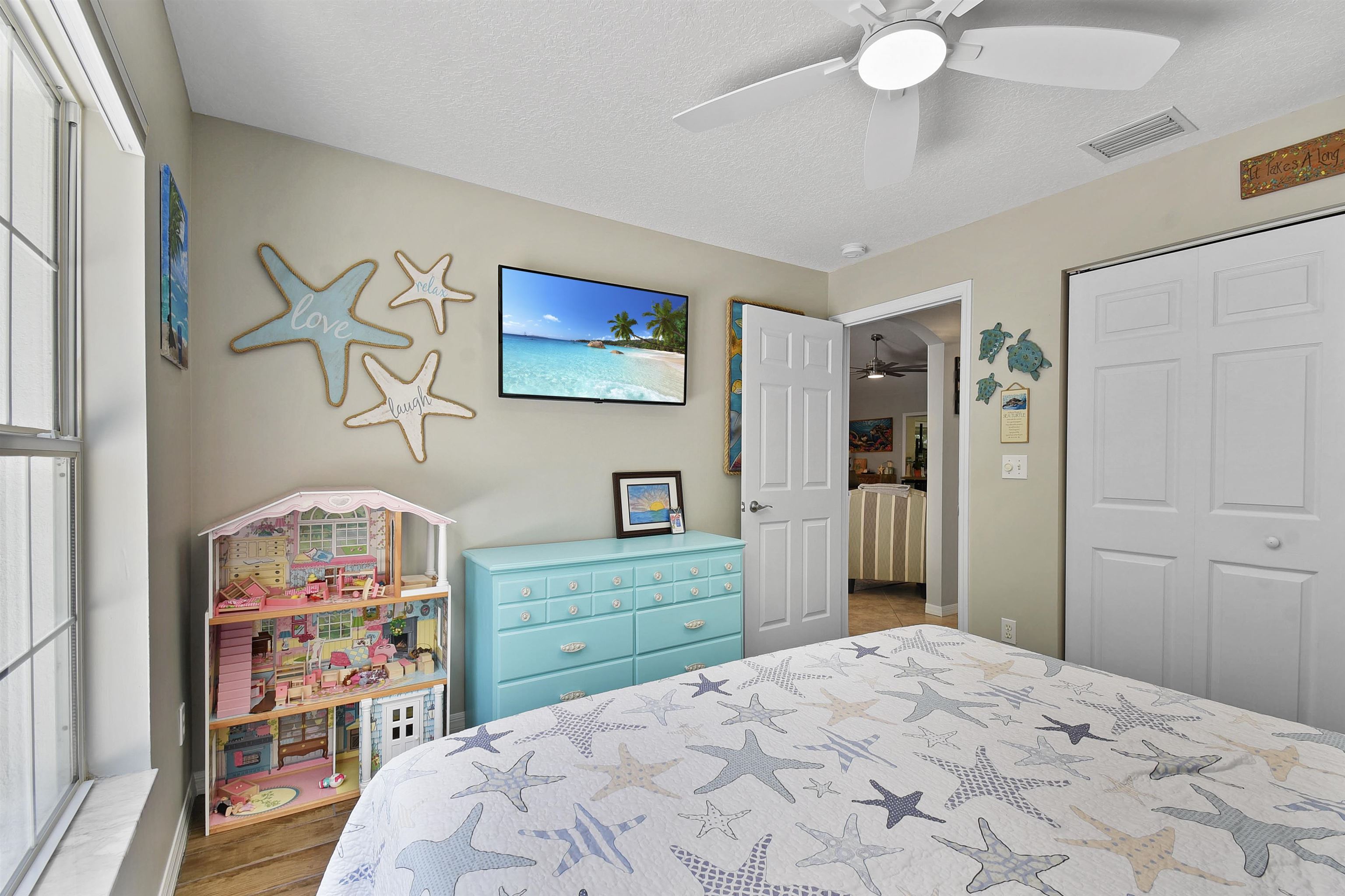 Image 28 of 60 For 123 Whispering Oaks Cir