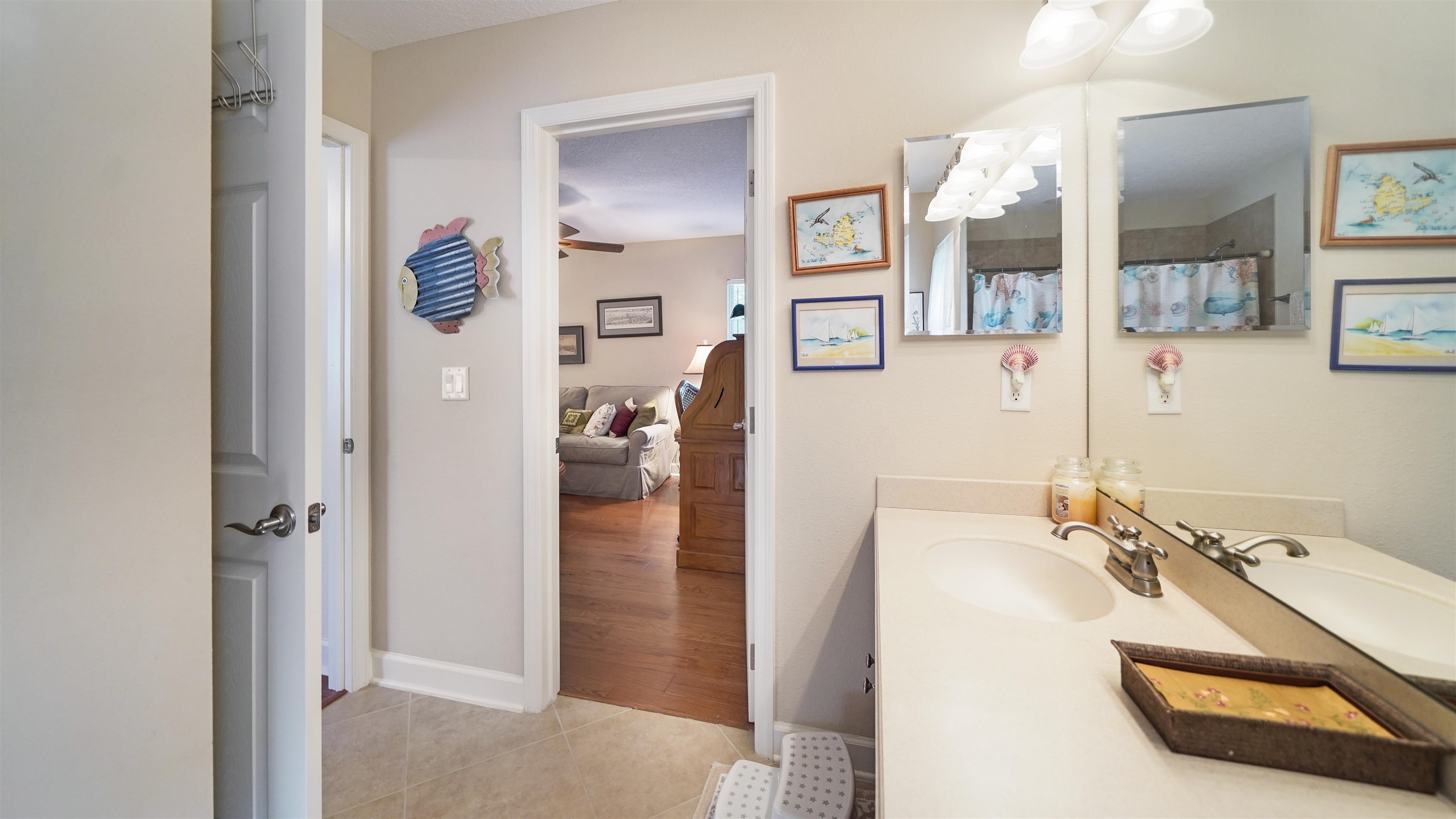 Image 33 of 41 For 944 Saltwater Cir