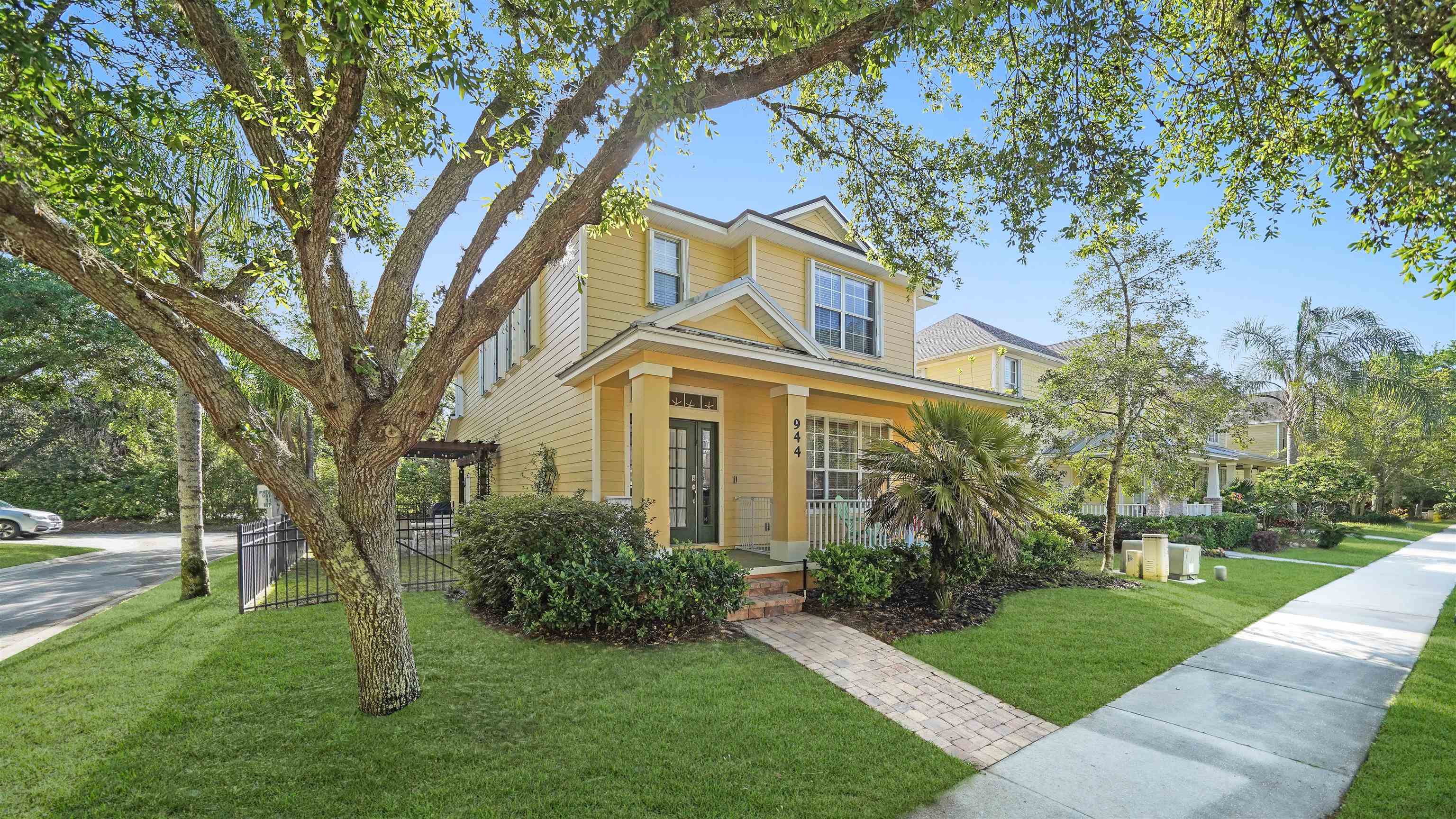 Image 34 of 41 For 944 Saltwater Cir