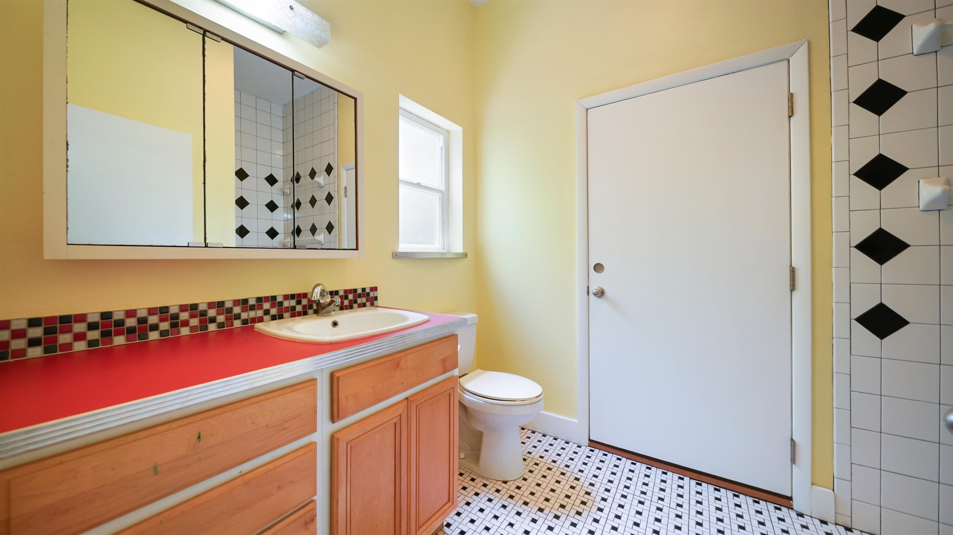 Image 44 of 52 For 2129 Diana Dr