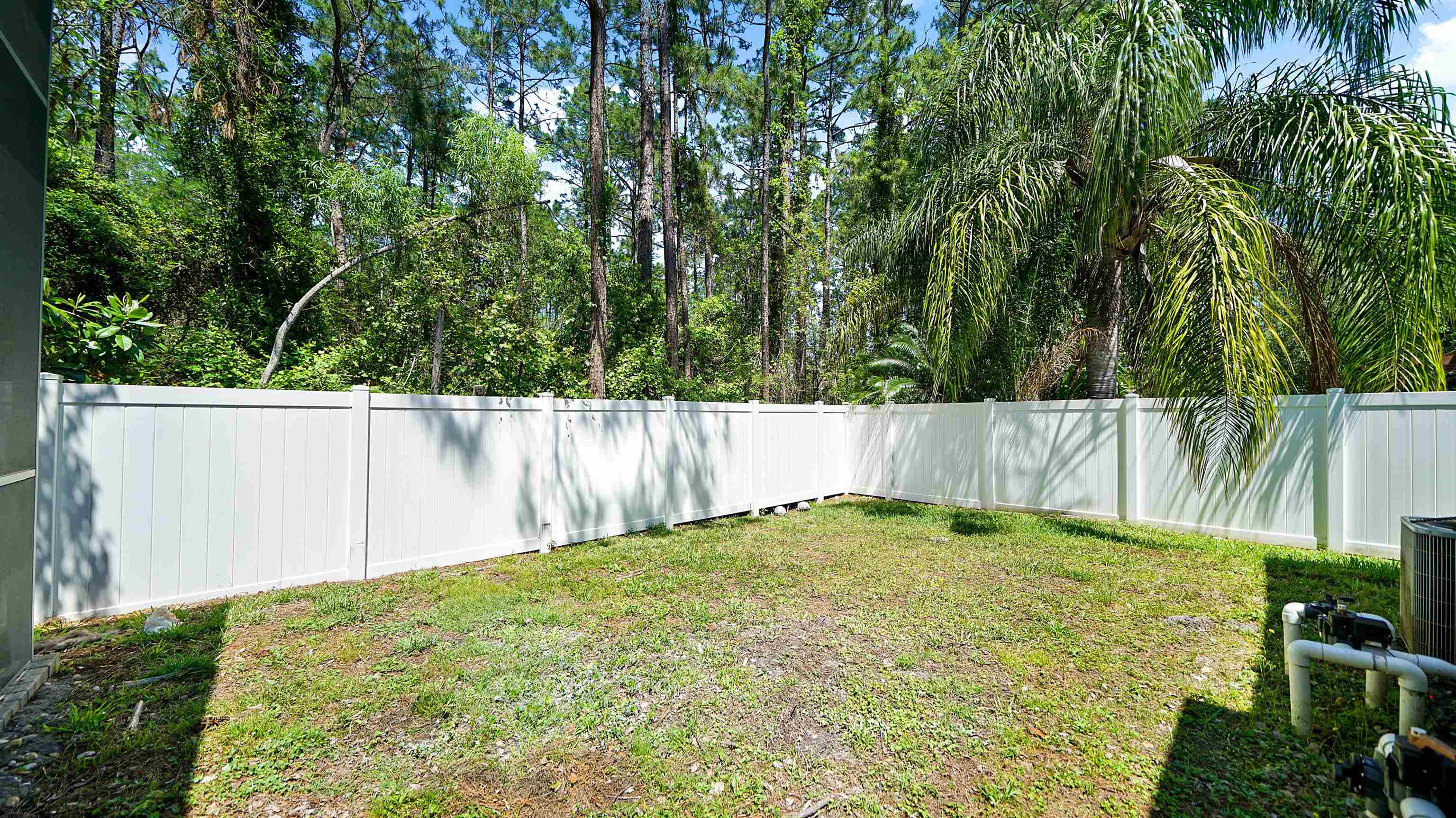 Image 32 of 41 For 324 Sparrow Branch Cir