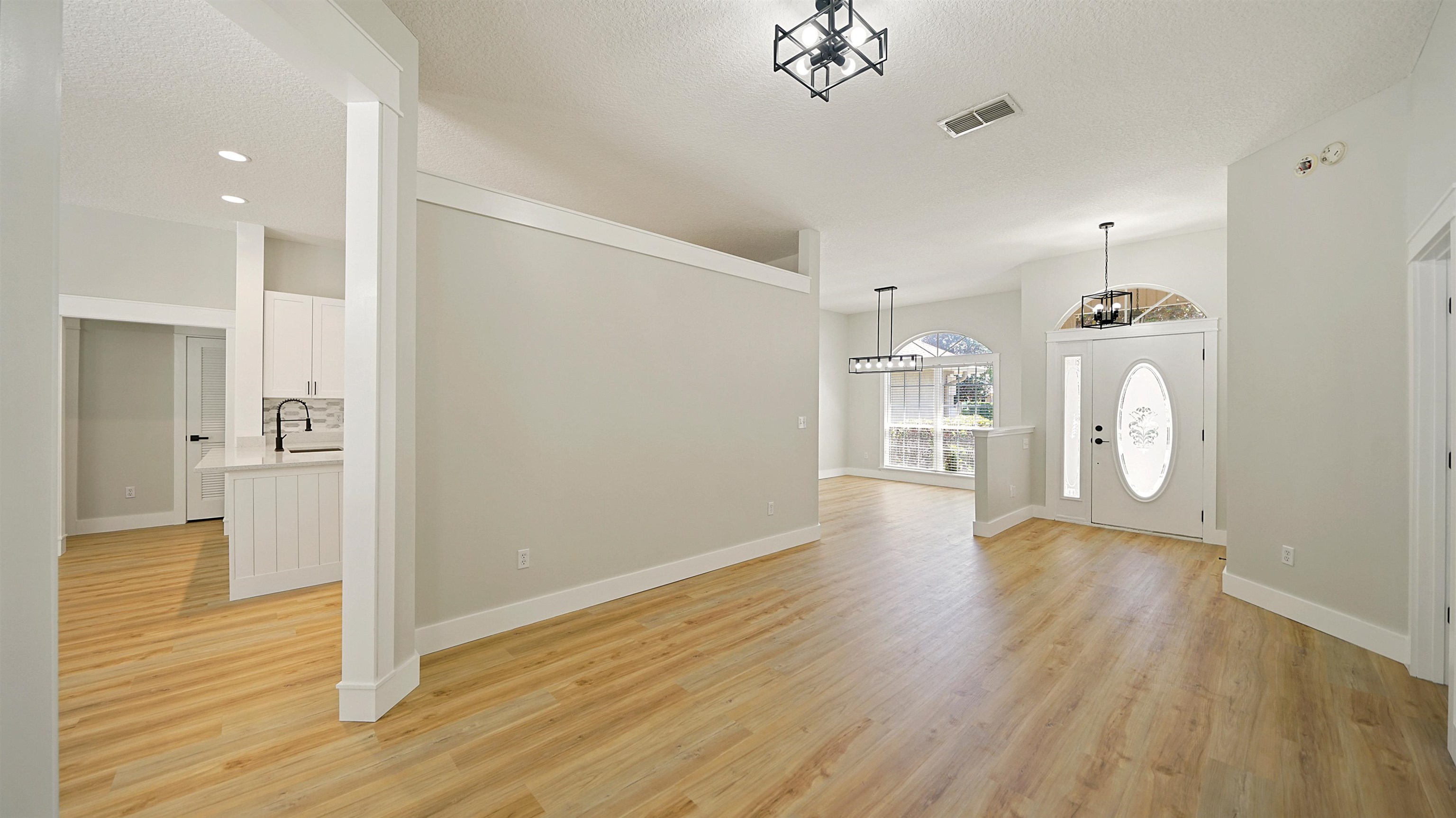 Image 9 of 41 For 324 Sparrow Branch Cir