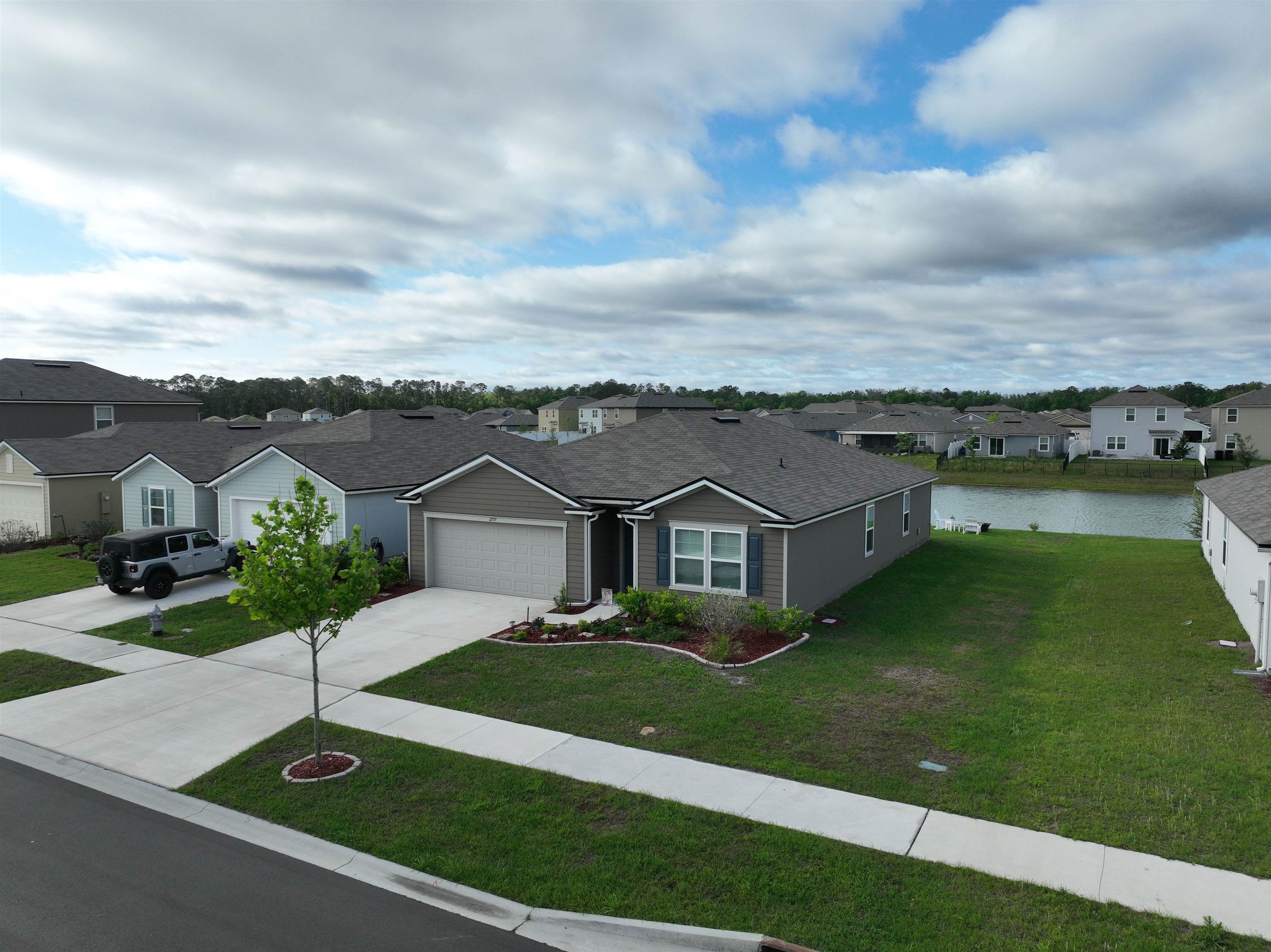 Image 20 of 57 For 2777 Oak Stream Drive