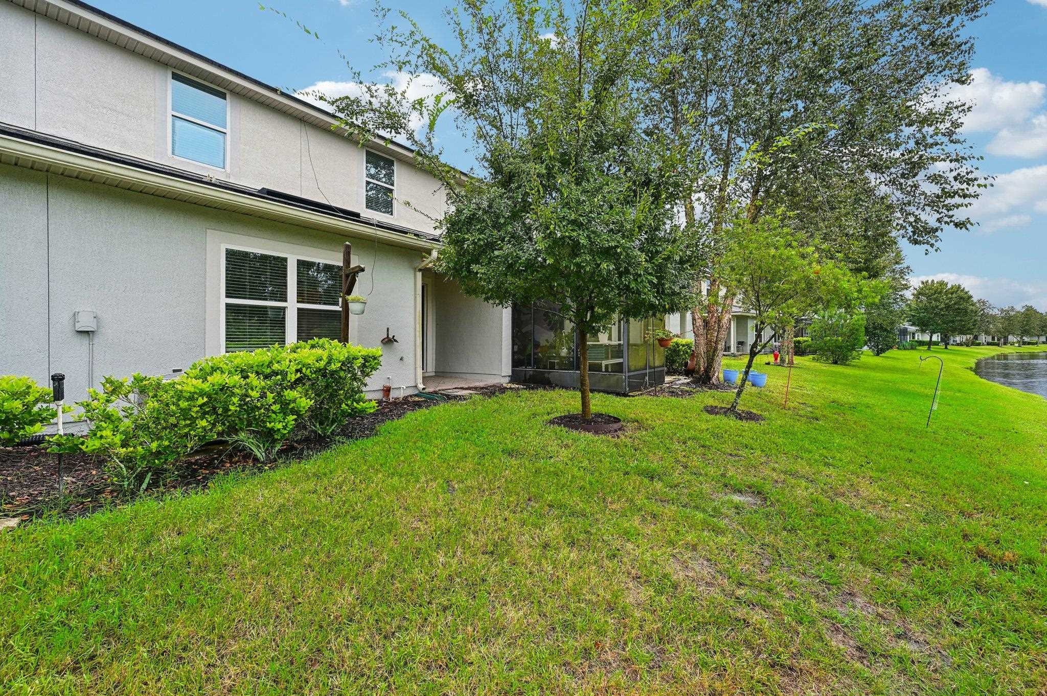 Image 38 of 41 For 165 Amistad Dr