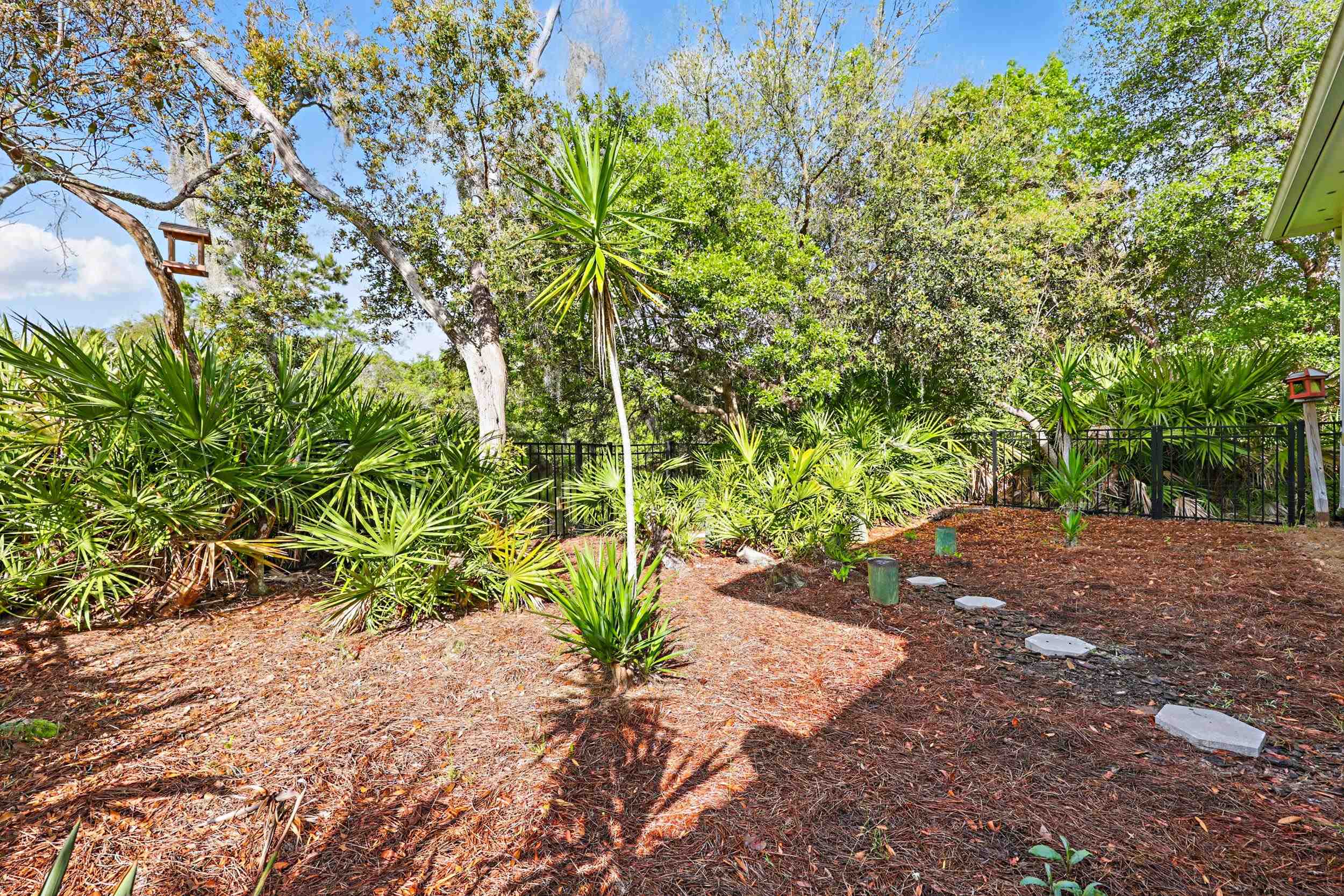 Image 35 of 58 For 146 Istoria Dr
