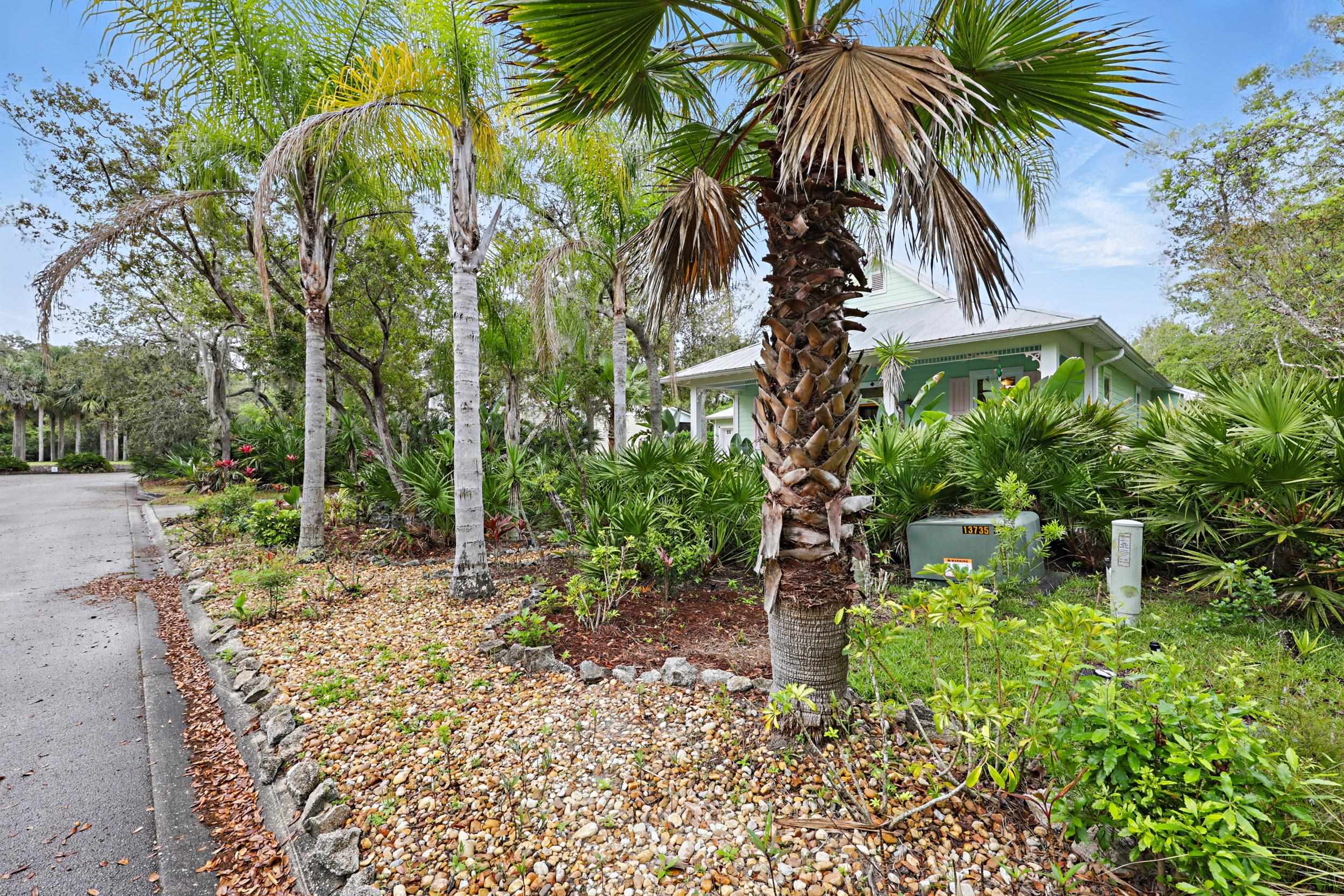 Image 42 of 58 For 146 Istoria Dr