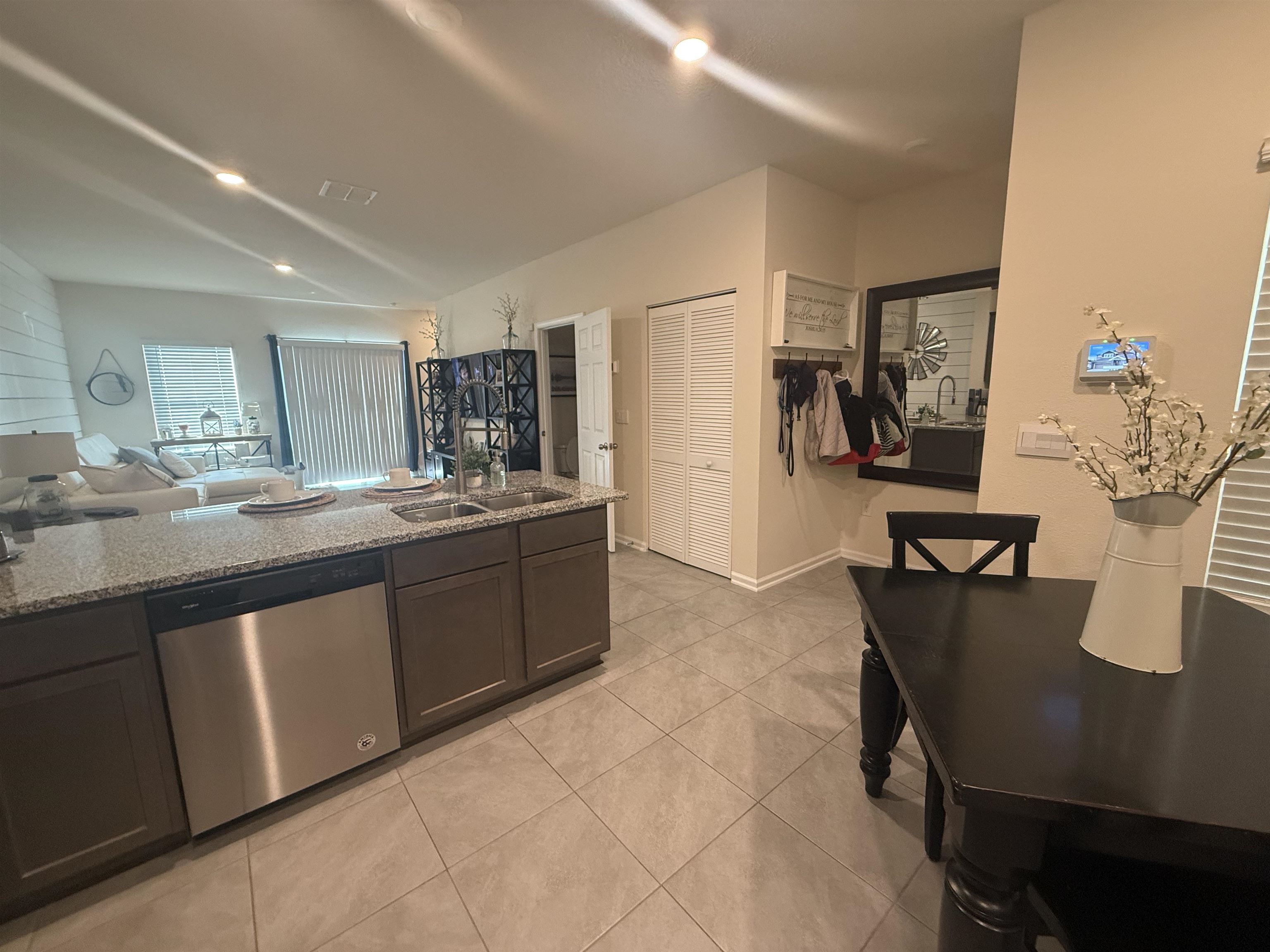 Image 18 of 43 For 64 Coastline Way