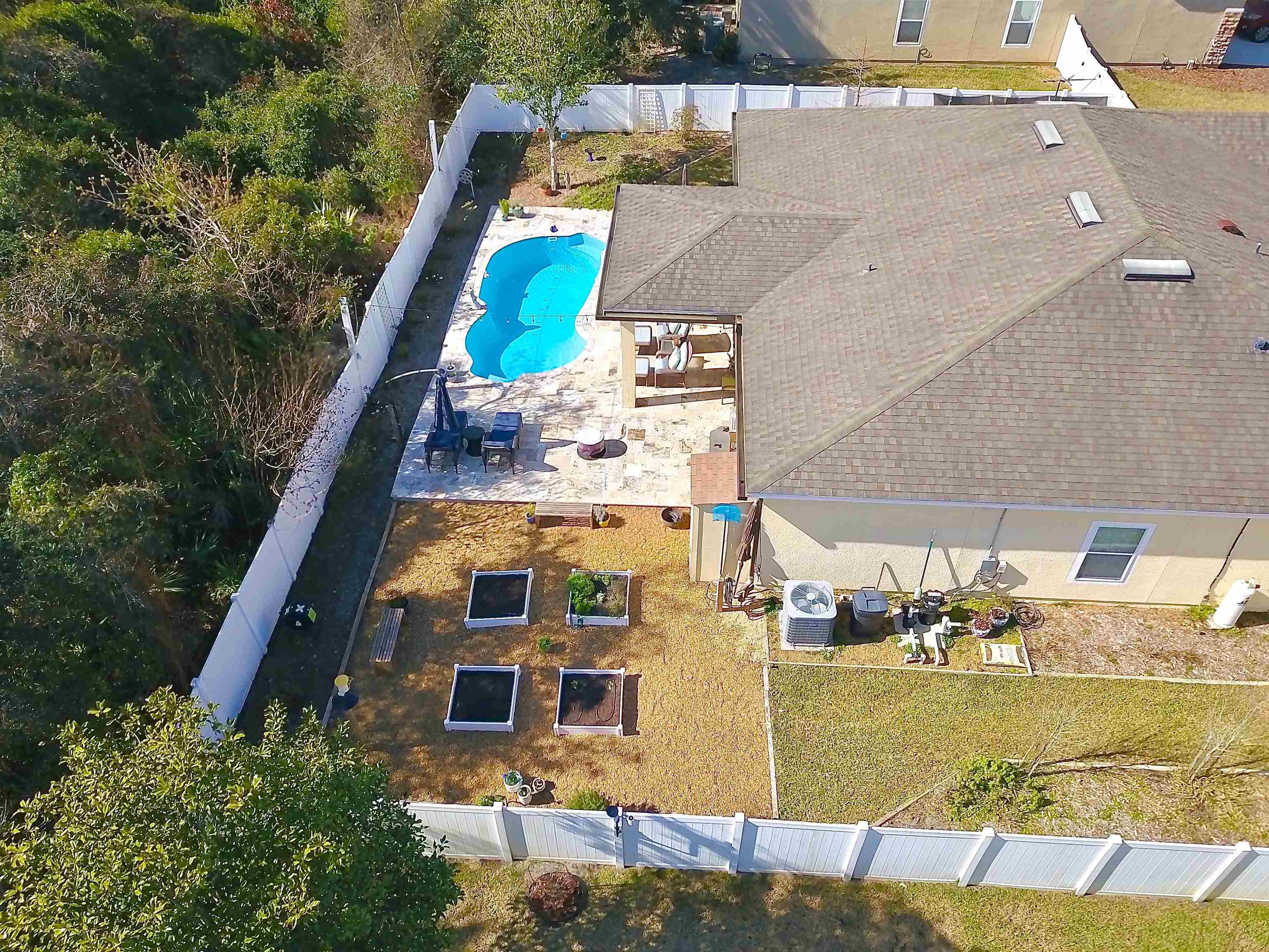 Image 45 of 58 For 450 Hefferon Dr