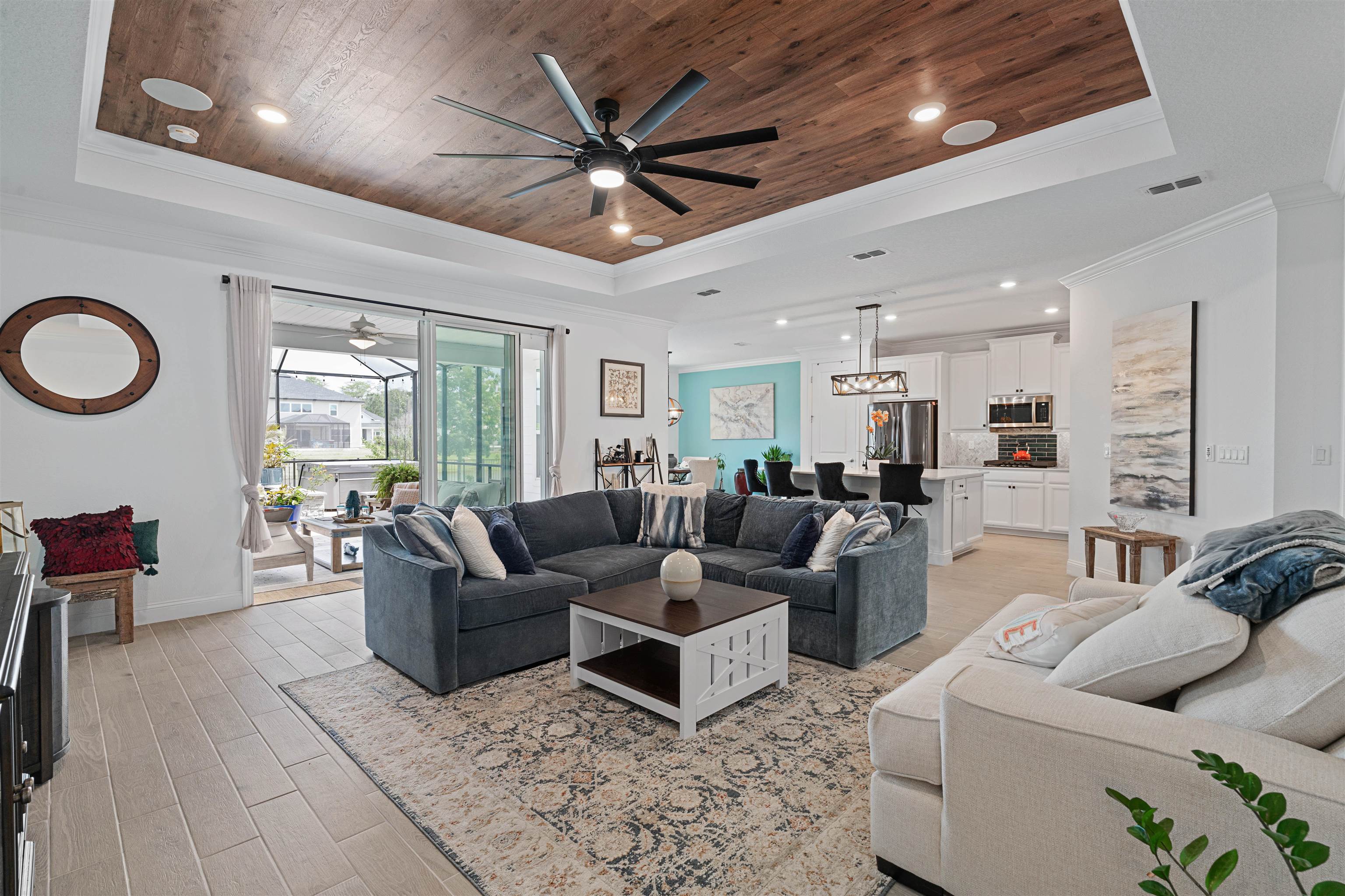 Image 10 of 41 For 181 Country Fern Dr