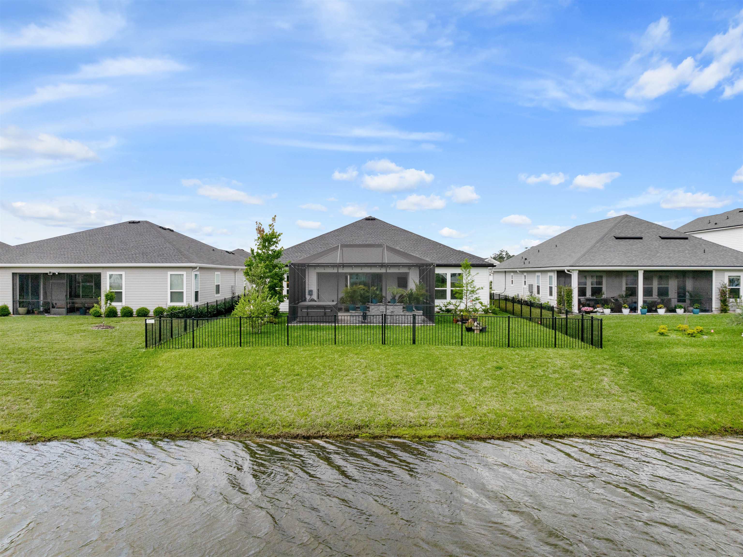 Image 2 of 41 For 181 Country Fern Dr