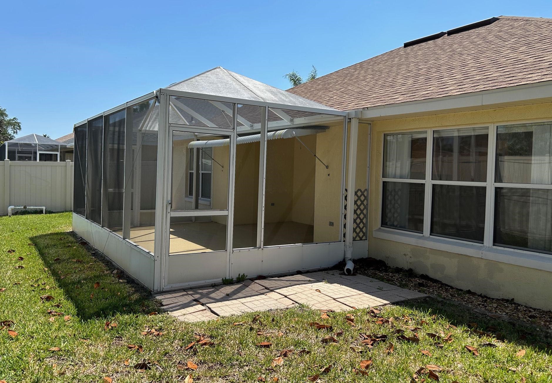Image 20 of 32 For 972 Windward Way