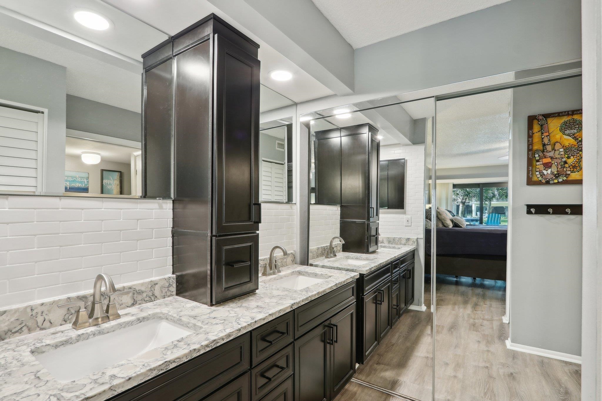 Image 19 of 52 For 105 Caribe Vista Way