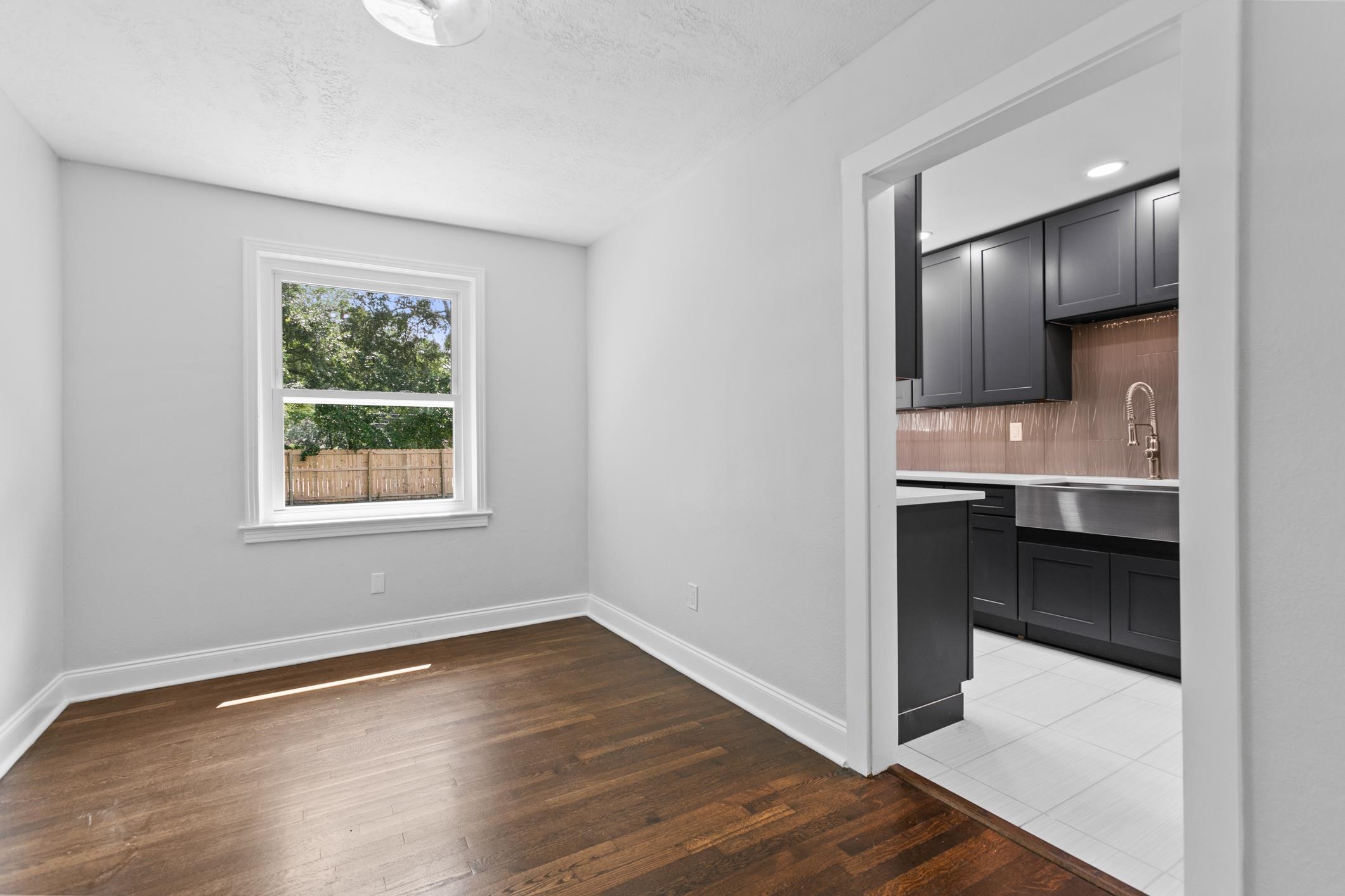 Image 11 of 47 For 4183 Birmingham Rd