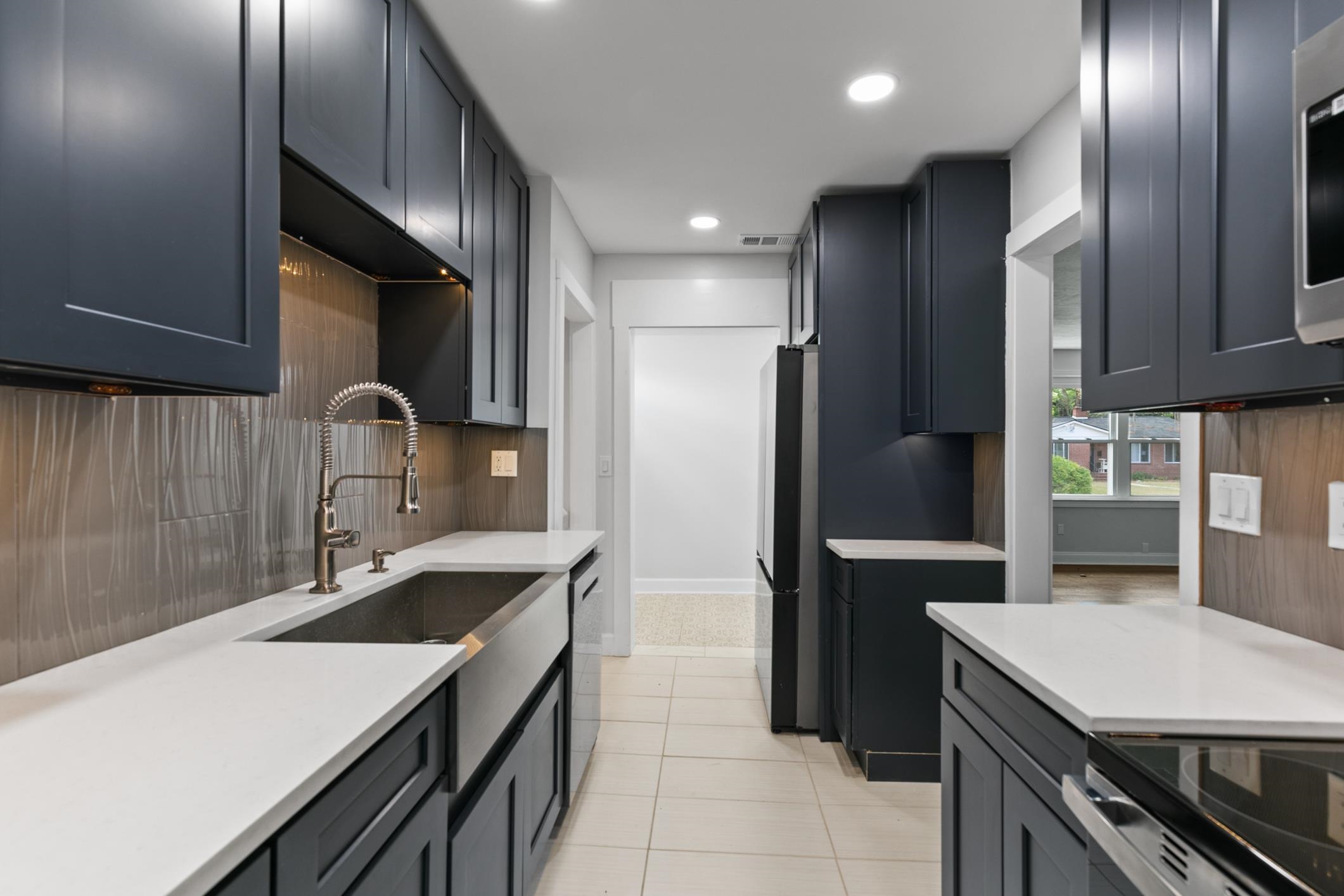 Image 16 of 47 For 4183 Birmingham Rd