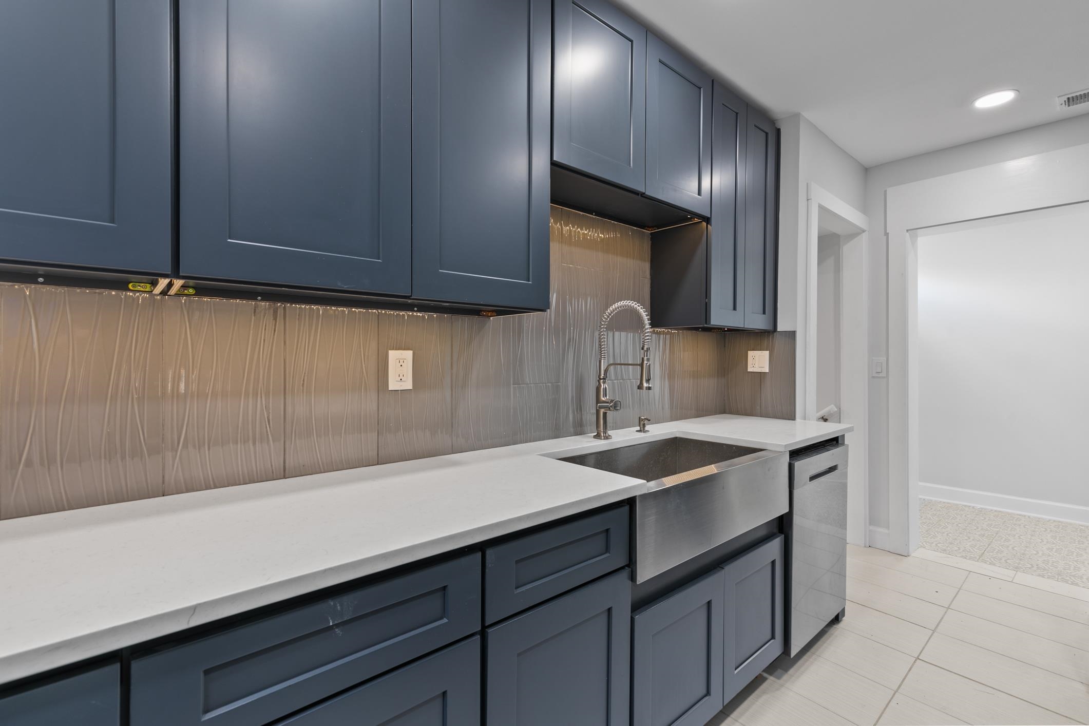 Image 18 of 47 For 4183 Birmingham Rd