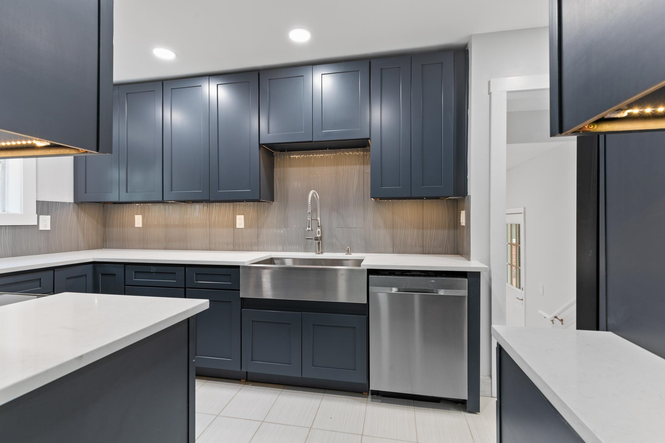 Image 19 of 47 For 4183 Birmingham Rd