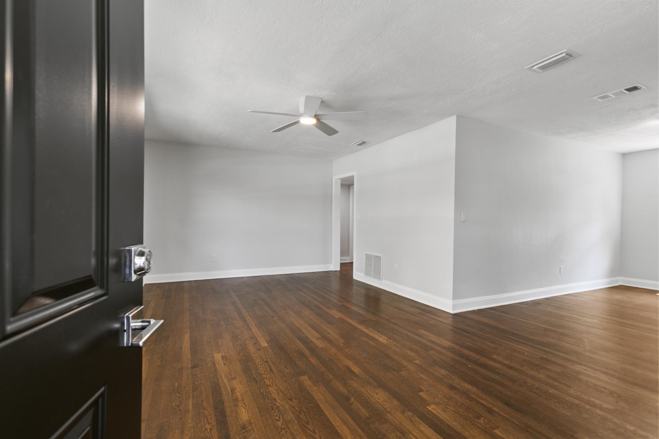 Image 5 of 47 For 4183 Birmingham Rd