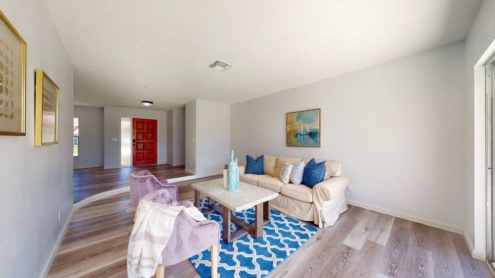 Image 11 of 59 For 10 Coral Reef Ct