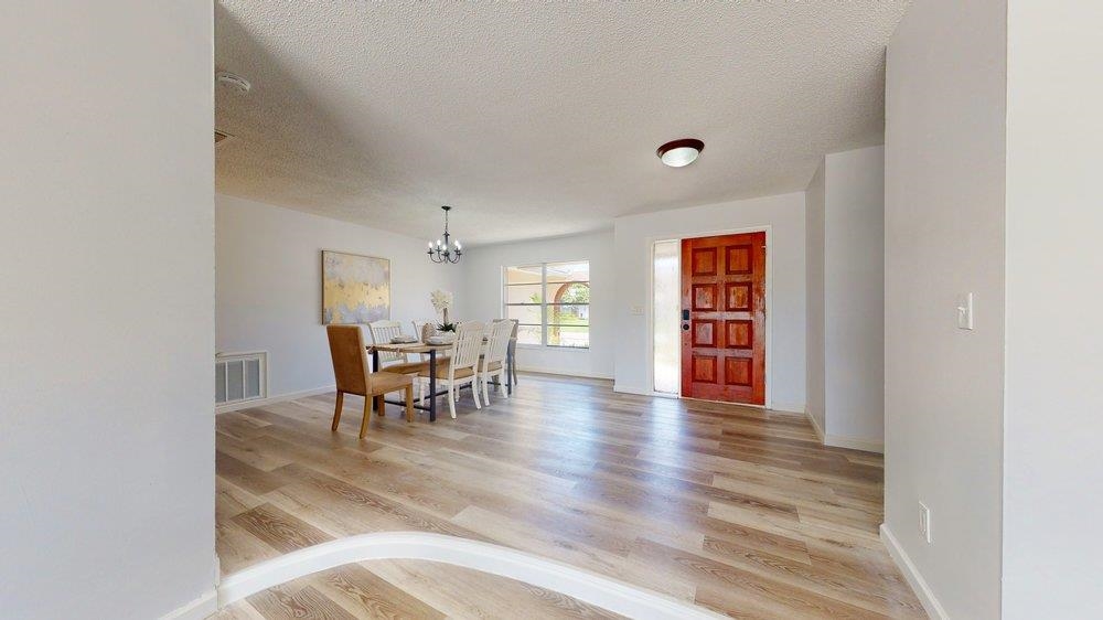 Image 12 of 59 For 10 Coral Reef Ct