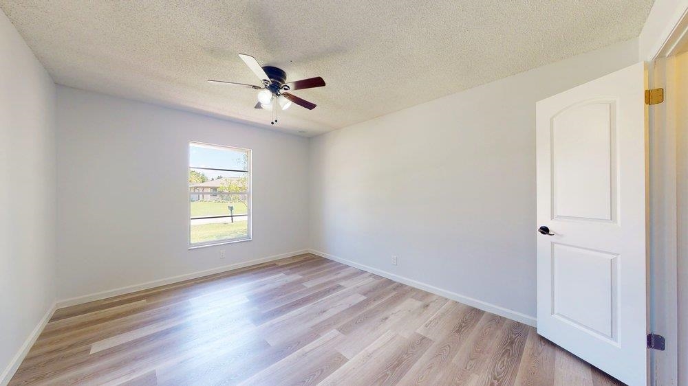 Image 20 of 59 For 10 Coral Reef Ct