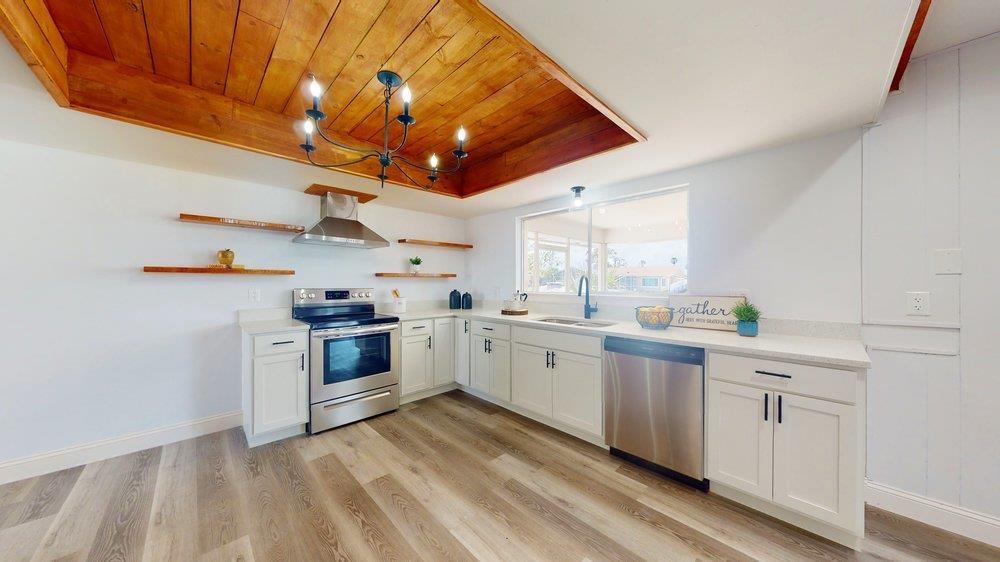 Image 32 of 59 For 10 Coral Reef Ct