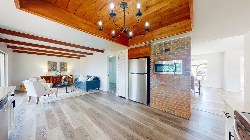 Image 33 of 59 For 10 Coral Reef Ct