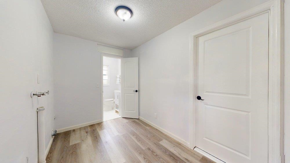 Image 39 of 59 For 10 Coral Reef Ct
