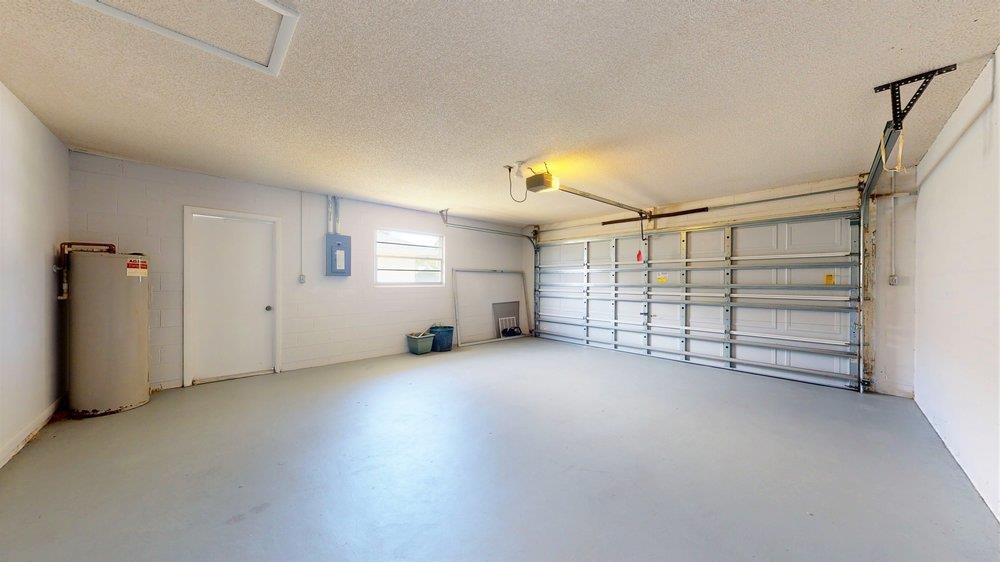 Image 42 of 59 For 10 Coral Reef Ct