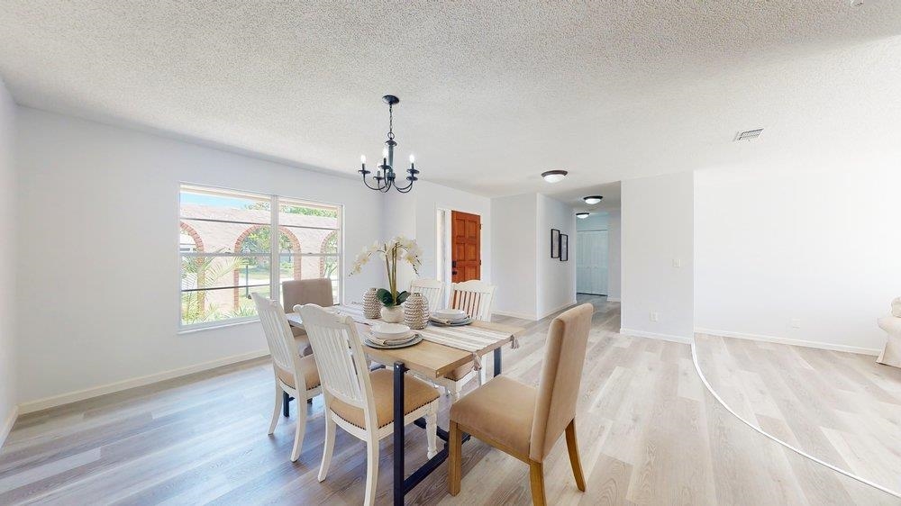 Image 6 of 59 For 10 Coral Reef Ct