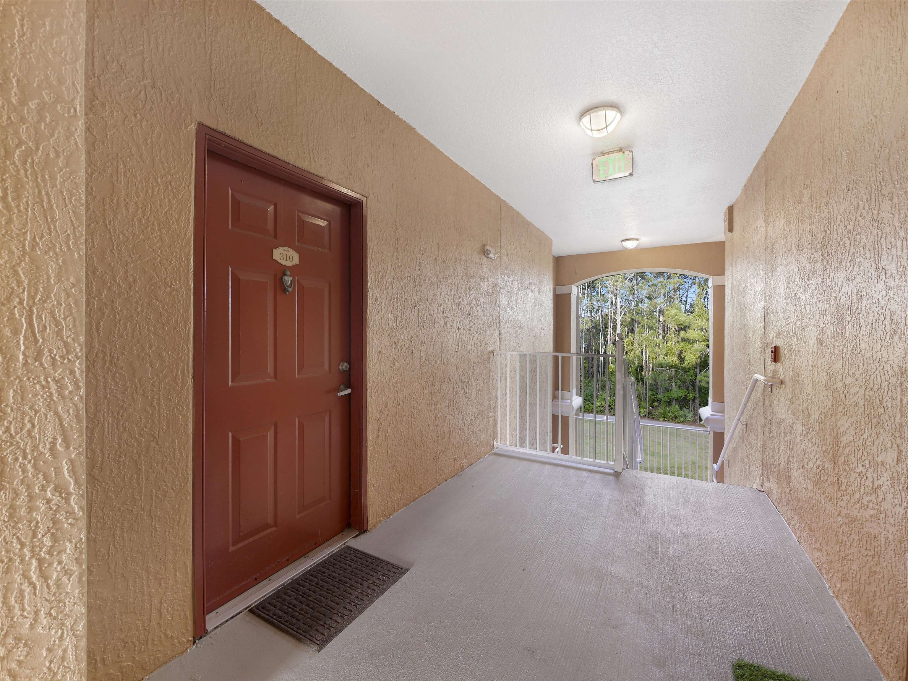 Image 26 of 44 For 520 Florida Club Blvd  310