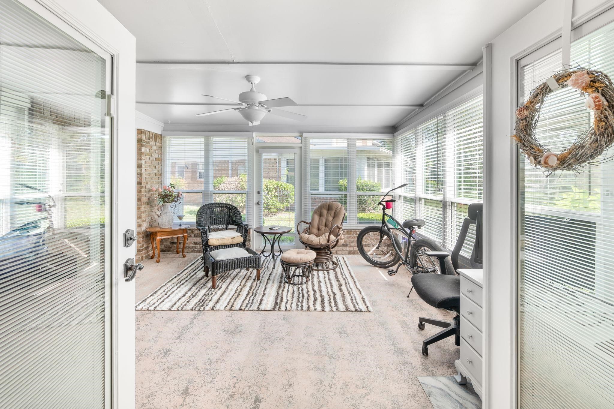 Image 16 of 53 For 9252 San Jose Blvd  4102