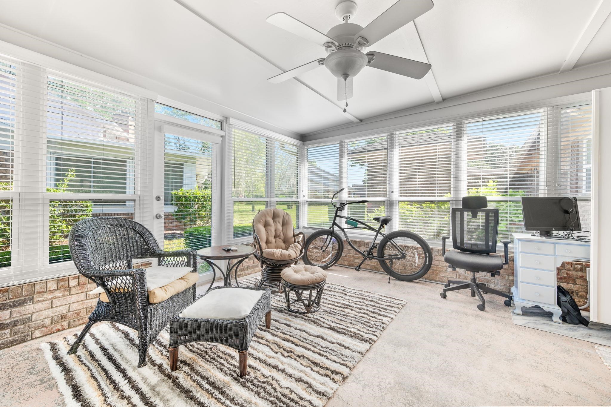 Image 18 of 53 For 9252 San Jose Blvd  4102