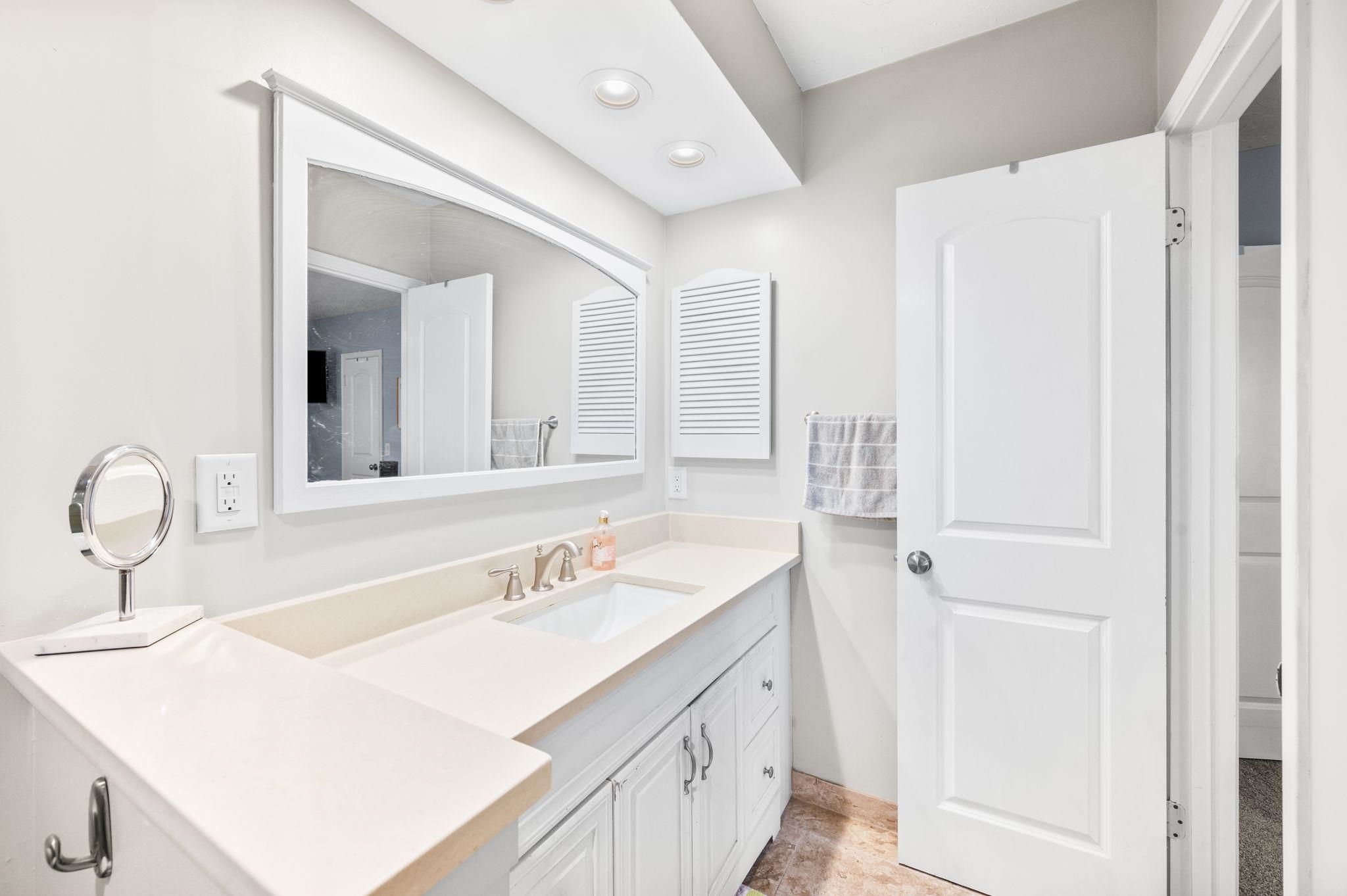 Image 41 of 53 For 9252 San Jose Blvd  4102